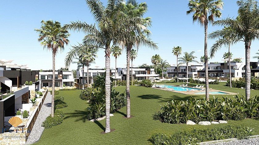 Bungalow en planta alta en excelente ubicación en Quesada - Perla Investments