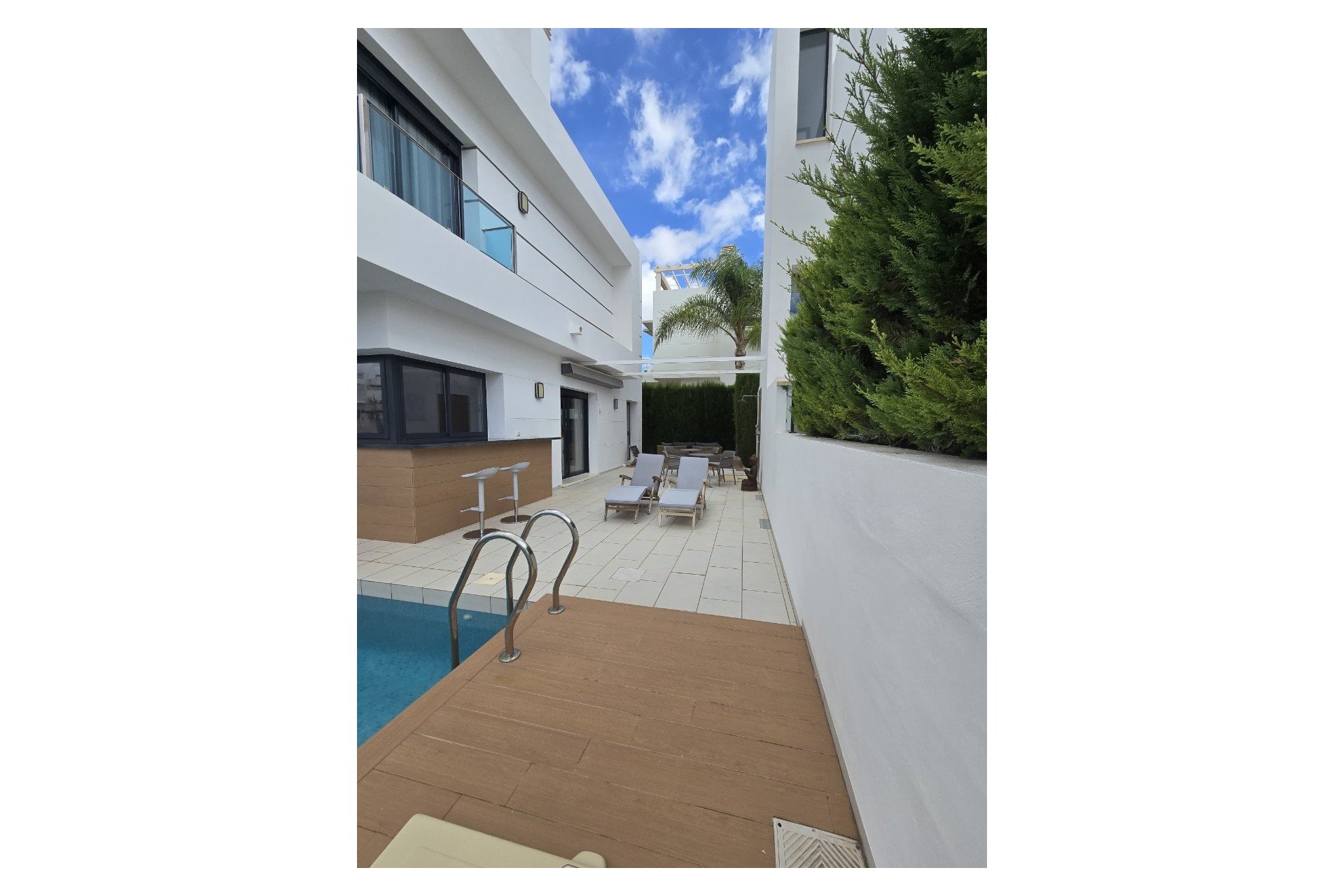 Endursala - Einbýlishús -
Ciudad Quesada