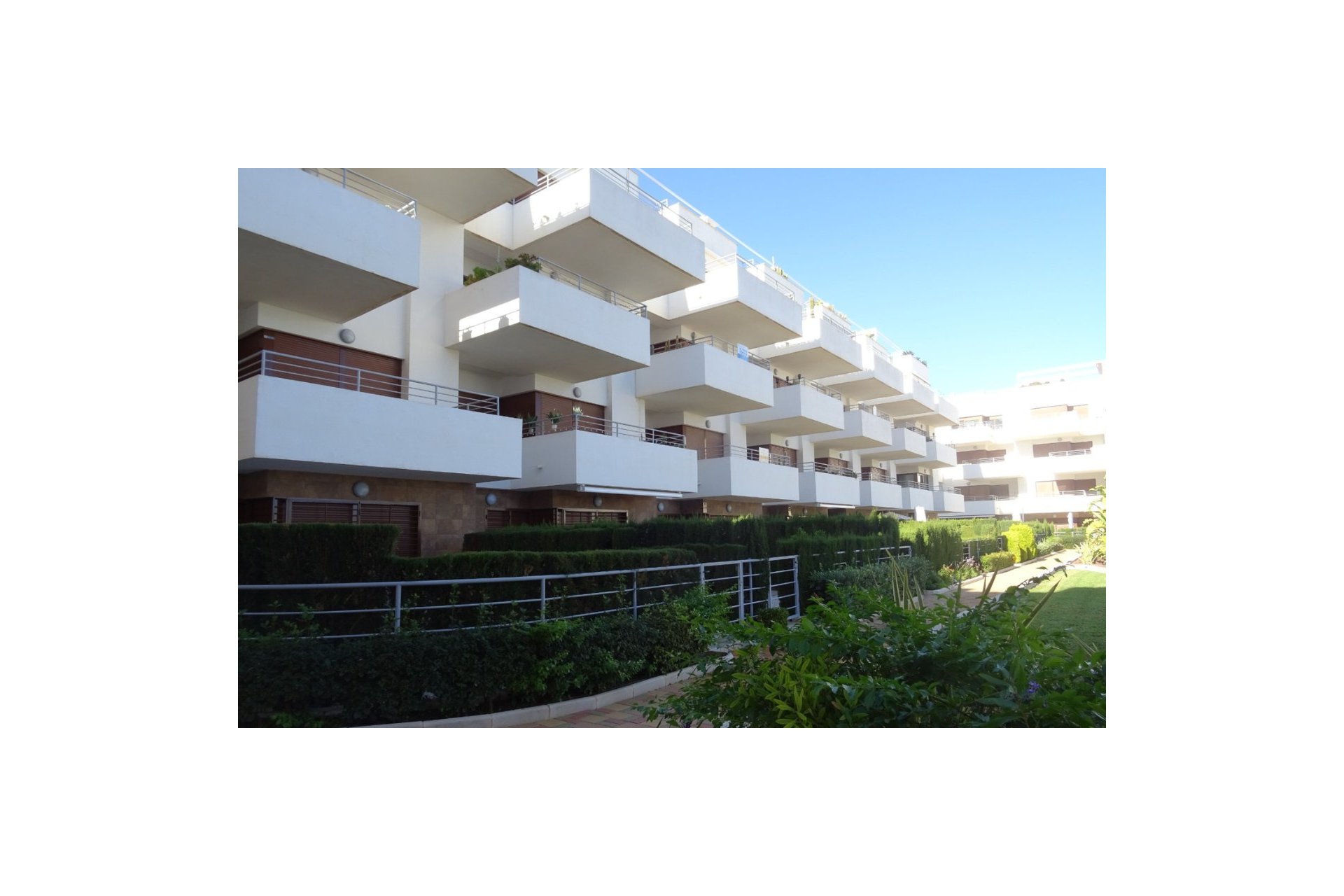 Endursala - Íbúð -
Lomas de Cabo Roig