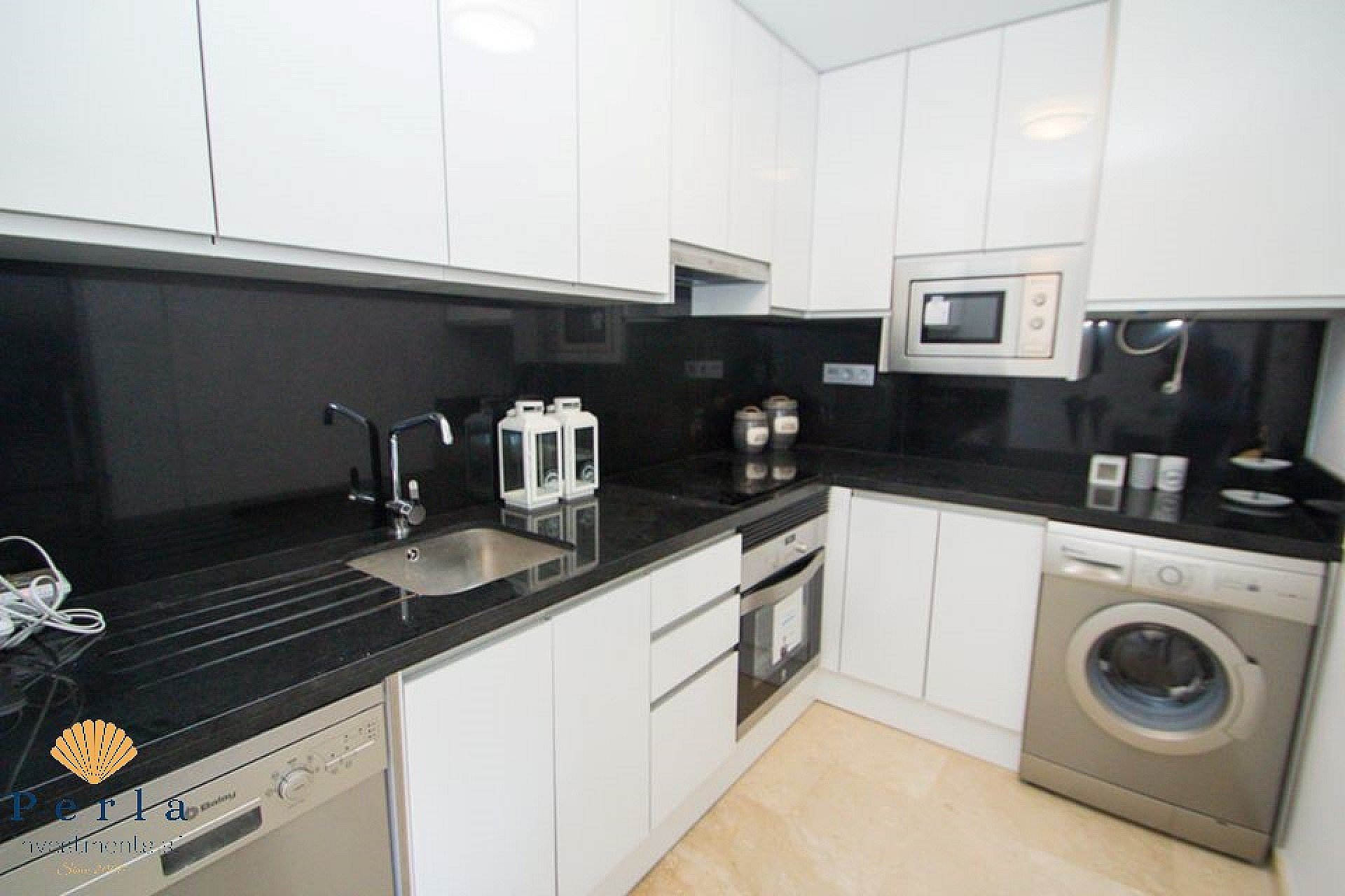 New Build - Apartment -
Las Filipinas