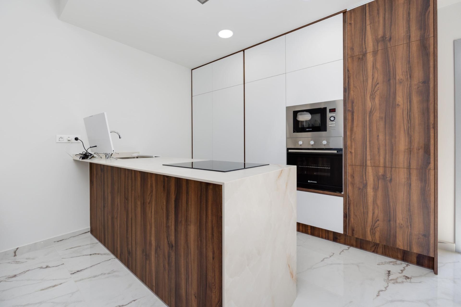 New Build - Ground floor apartment -
San Miguel de Salinas - Pueblo