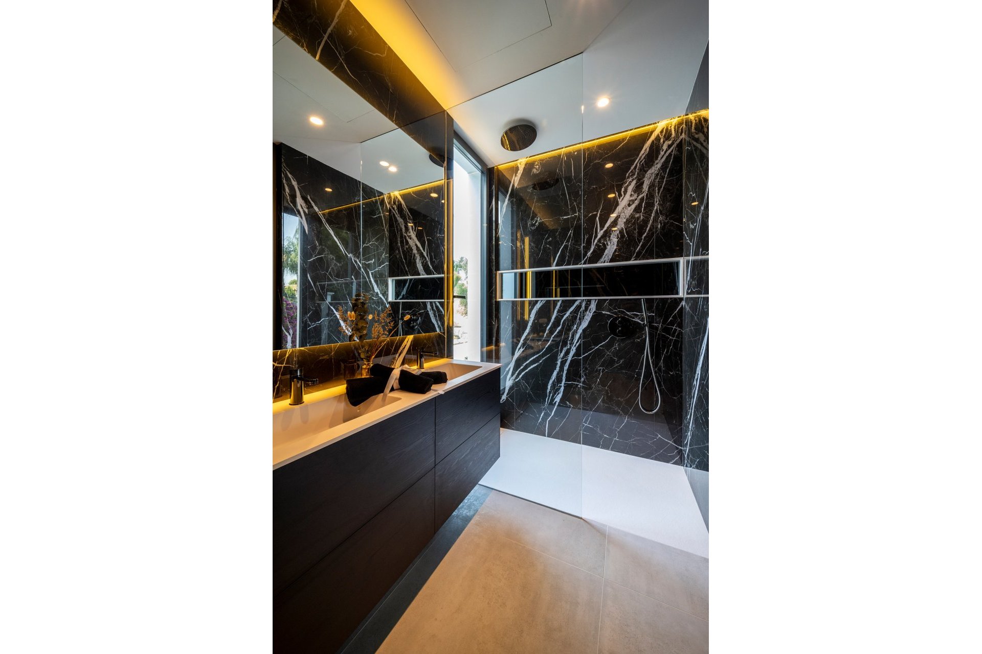 New Build - Villa -
Benahavís