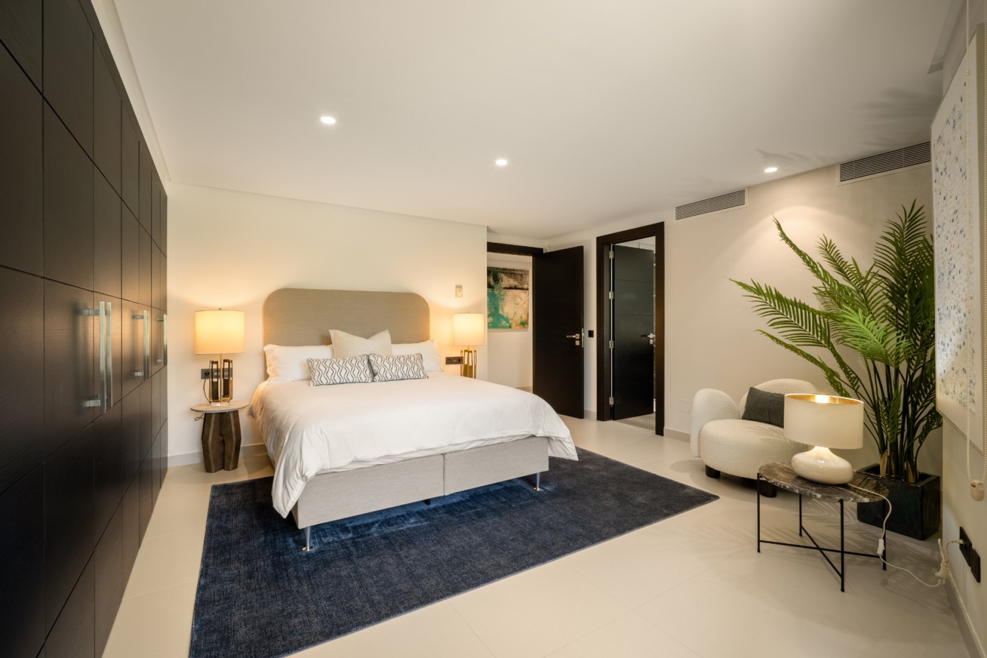 New Build - Villa -
Marbella