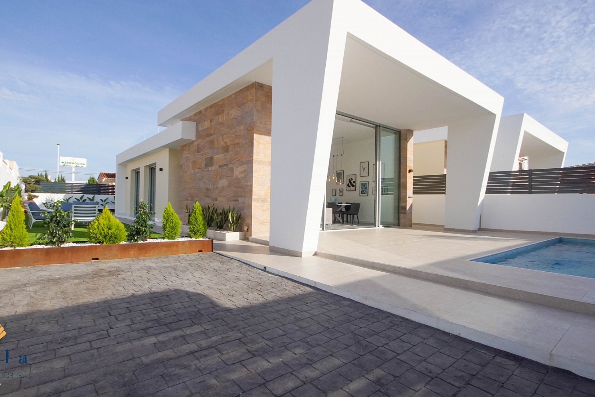 New Build - Villa -
Torrevieja