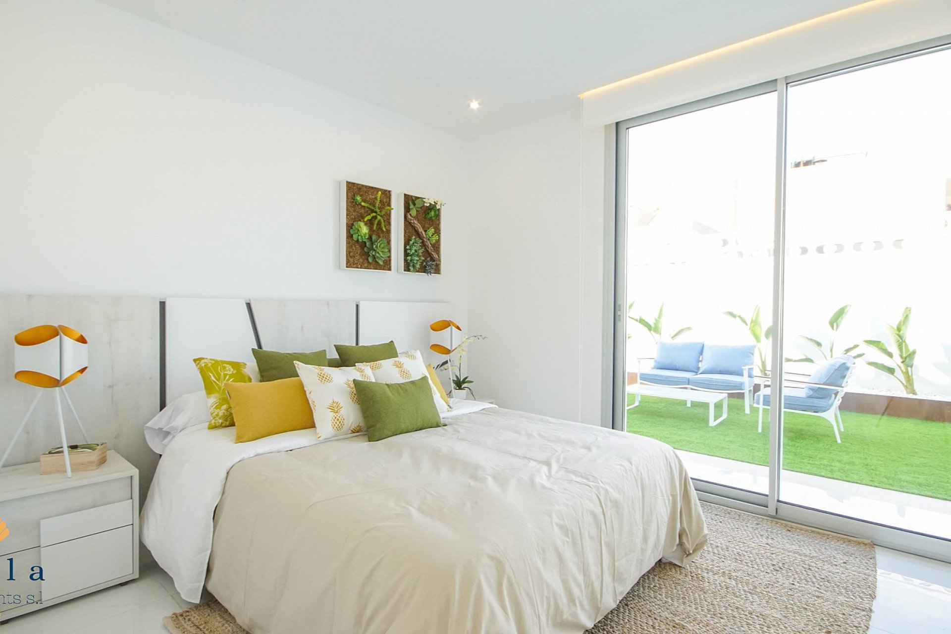 New Build - Villa -
Torrevieja