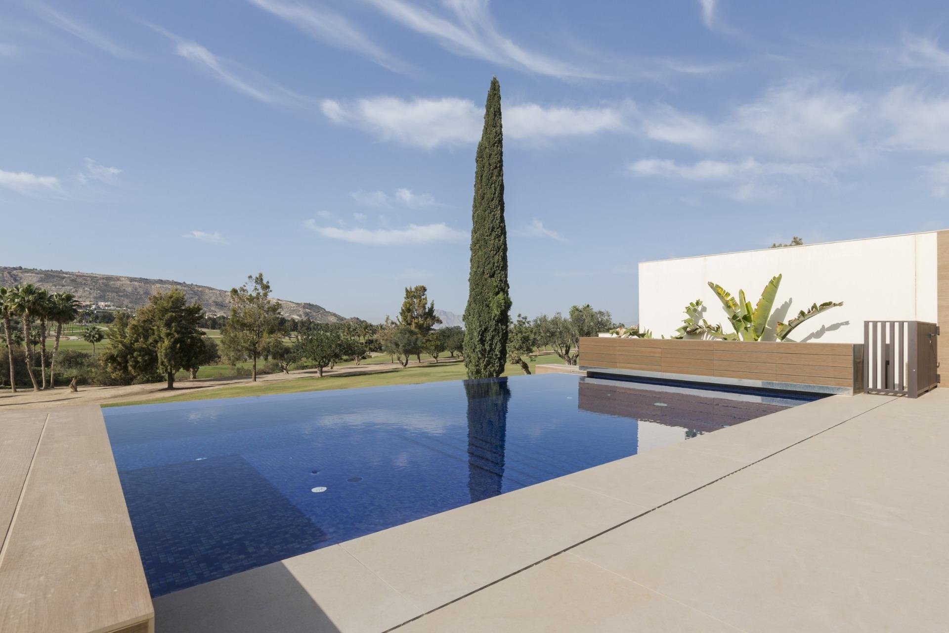 Nýbygging - Einbýlishús -
Algorfa - La Finca Golf