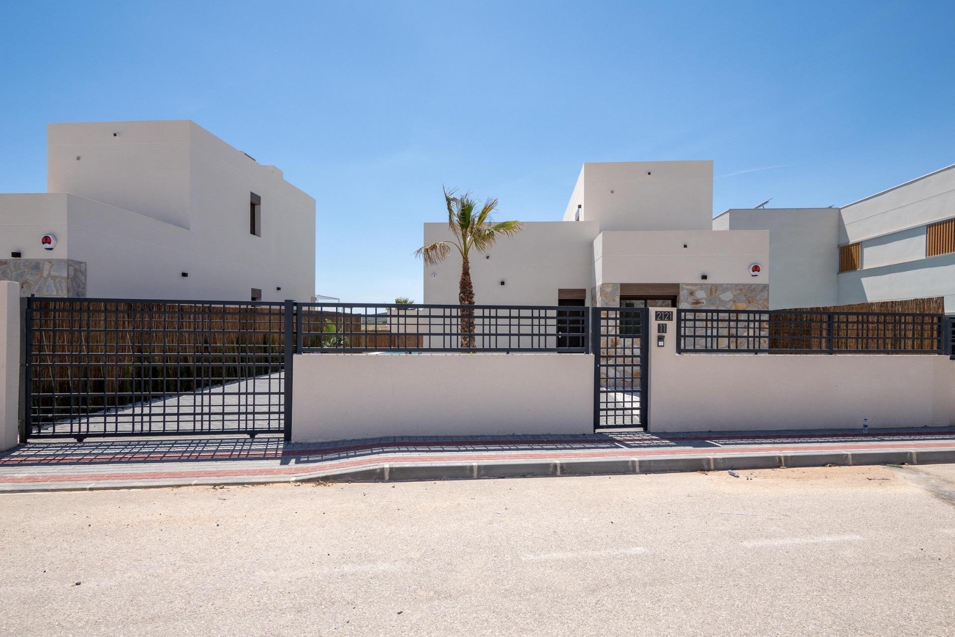 Nýbygging - Einbýlishús -
Algorfa - La Finca Golf