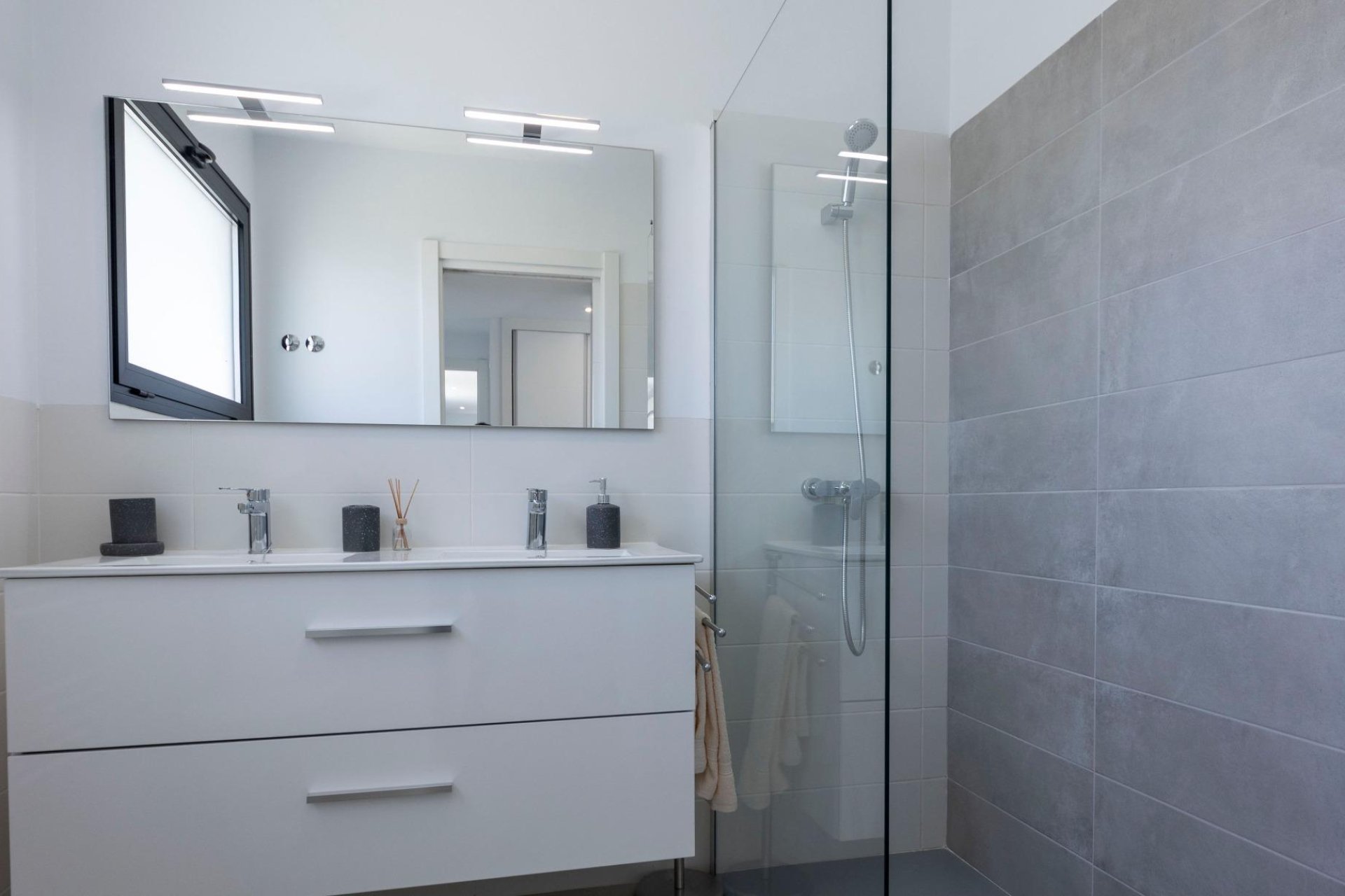 Nýbygging - Einbýlishús -
Calasparra - Coto Riñales