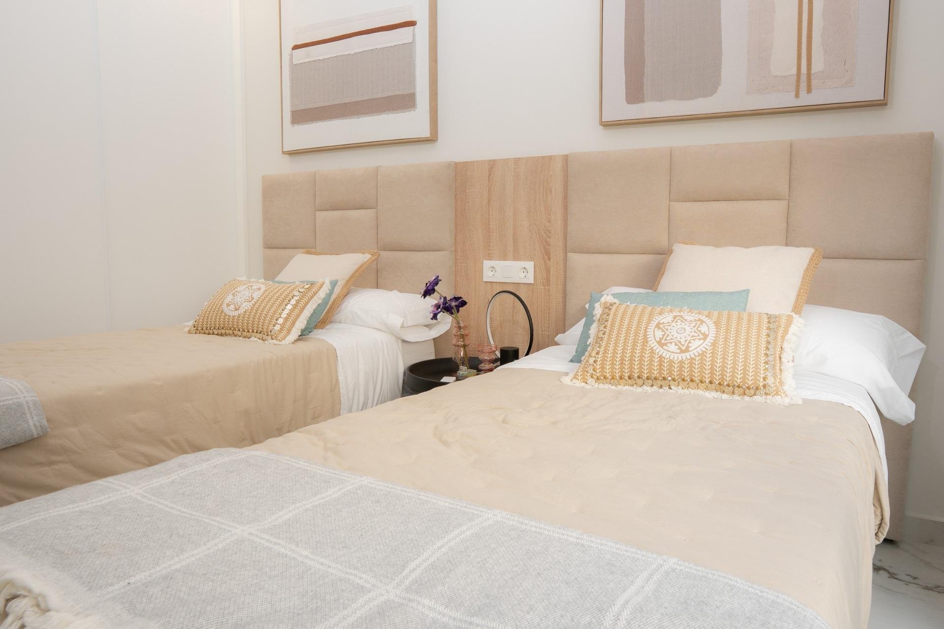 Nýbygging - Einbýlishús -
Ciudad Quesada - Lo Marabú