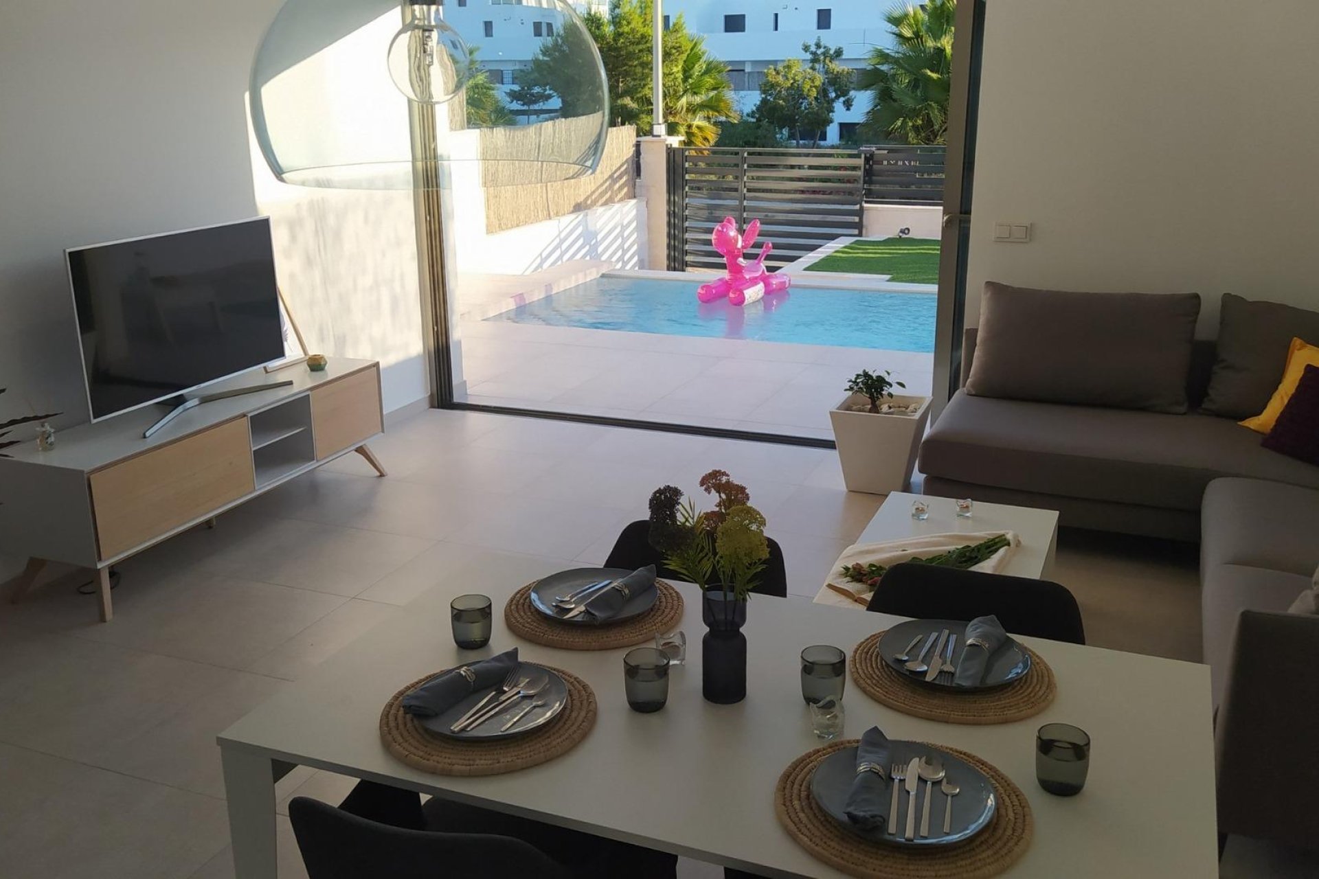 Nýbygging - Einbýlishús -
Orihuela Costa - PAU 8