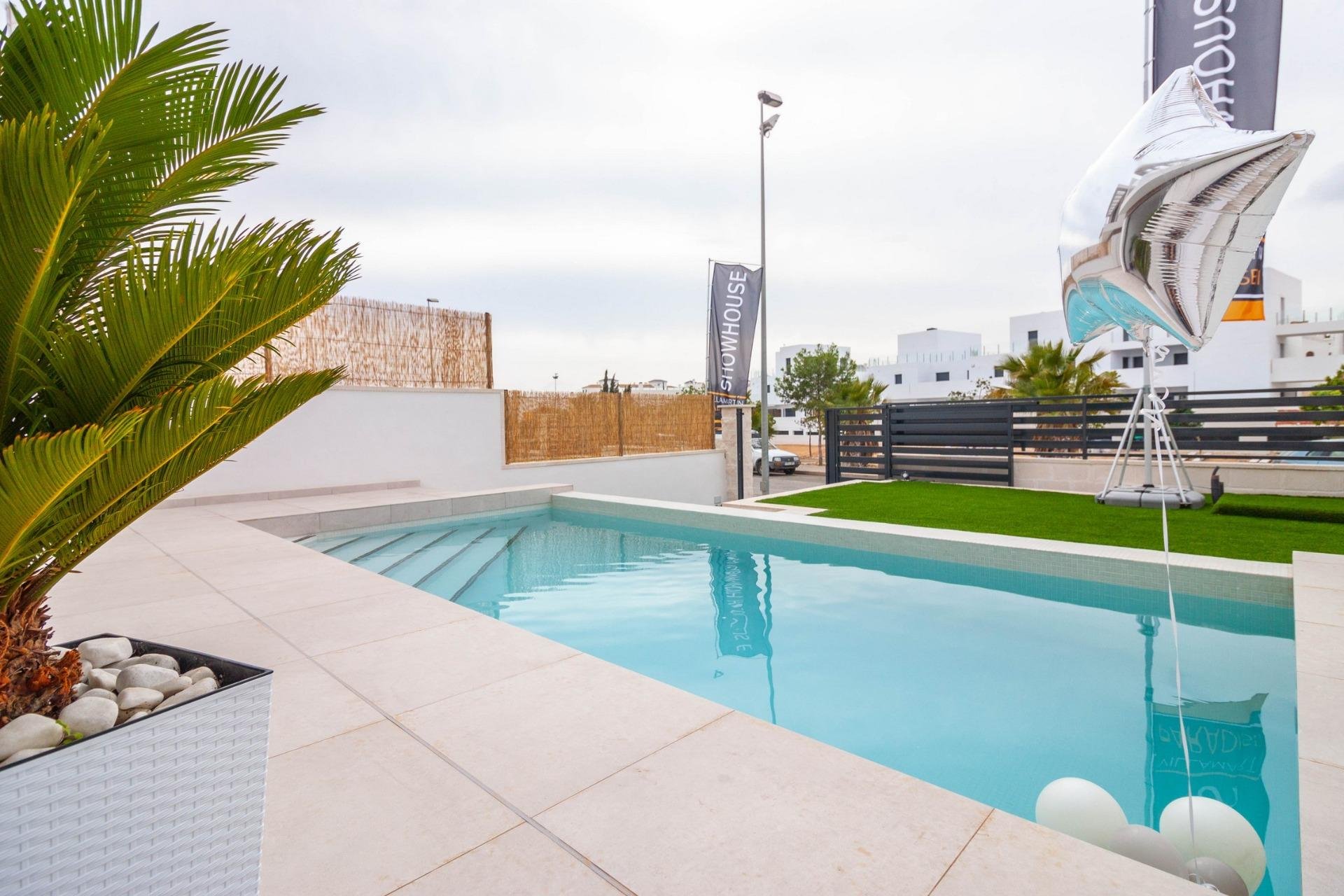 Nýbygging - Einbýlishús -
Orihuela Costa - PAU 8