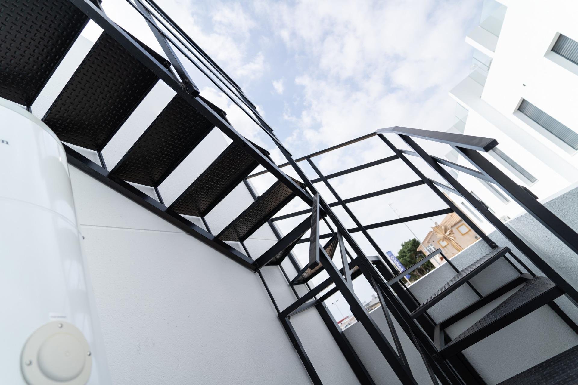 Nýbygging - Einbýlishús -
Orihuela Costa - Punta Prima