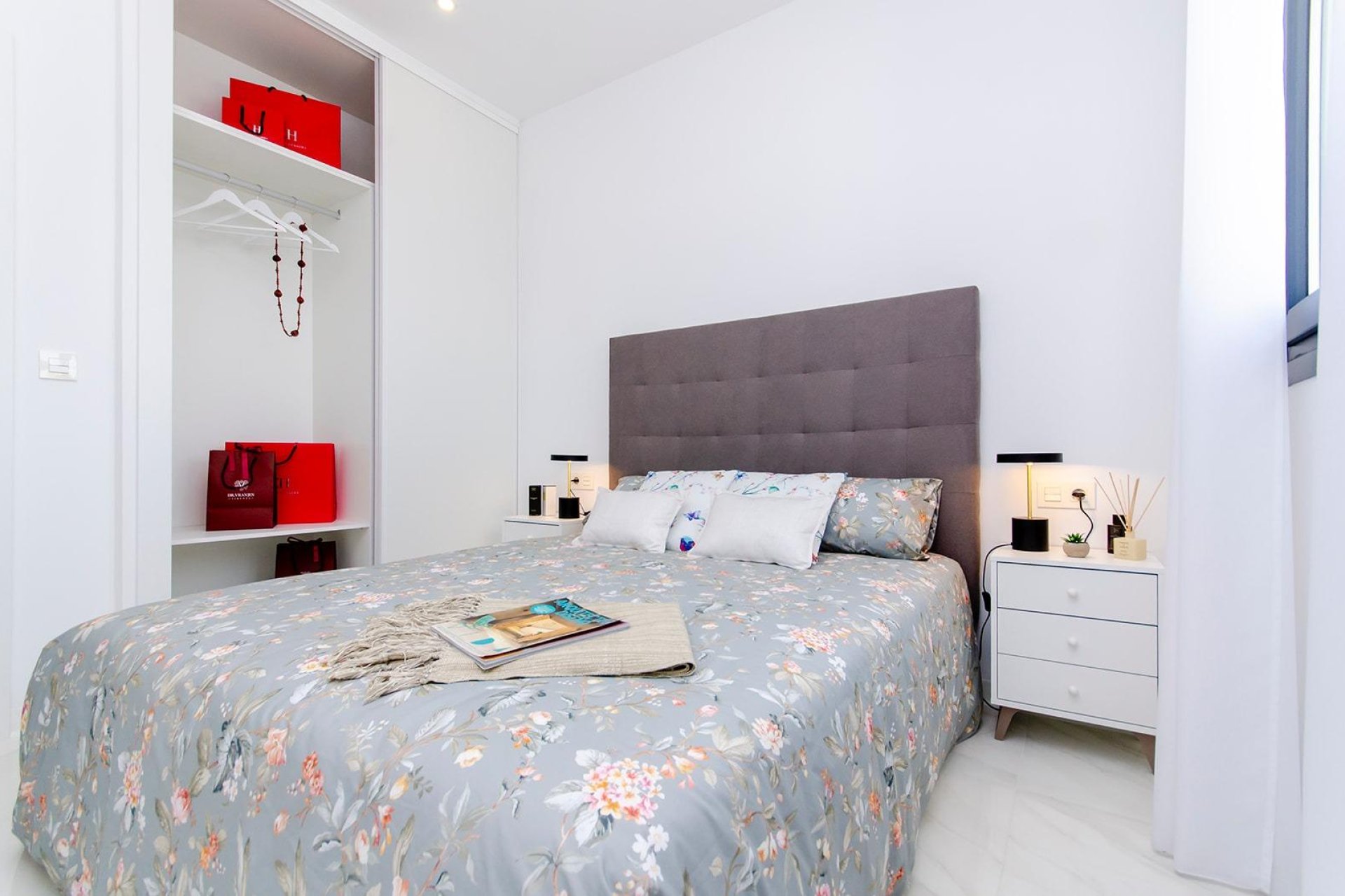 Nýbygging - Einbýlishús -
Orihuela - Vistabella Golf