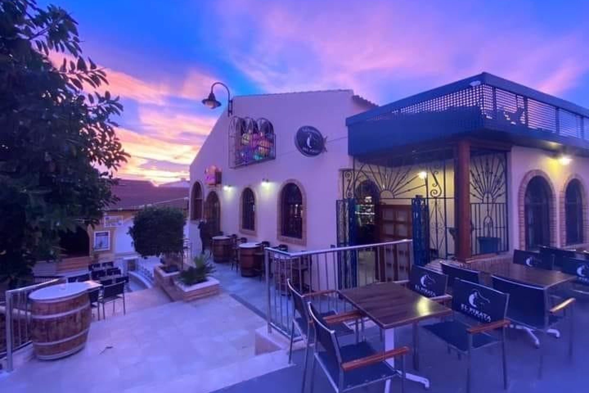 Nýbygging - Einbýlishús -
Pilar de la Horadada - Riomar