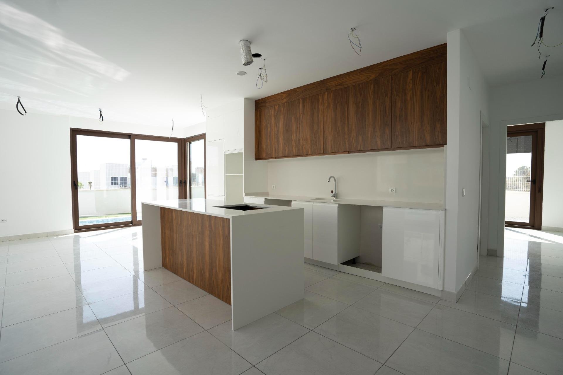 Nýbygging - Einbýlishús -
Polop - La Alberca