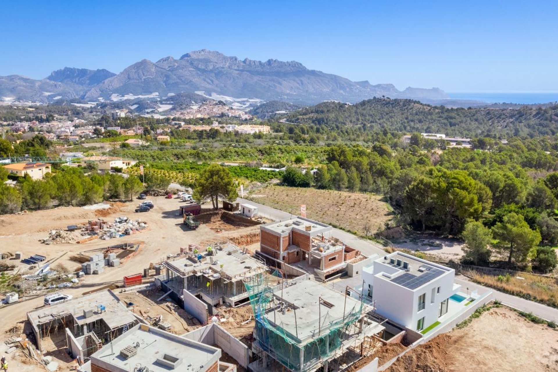 Nýbygging - Einbýlishús -
Polop - Urbanizaciones