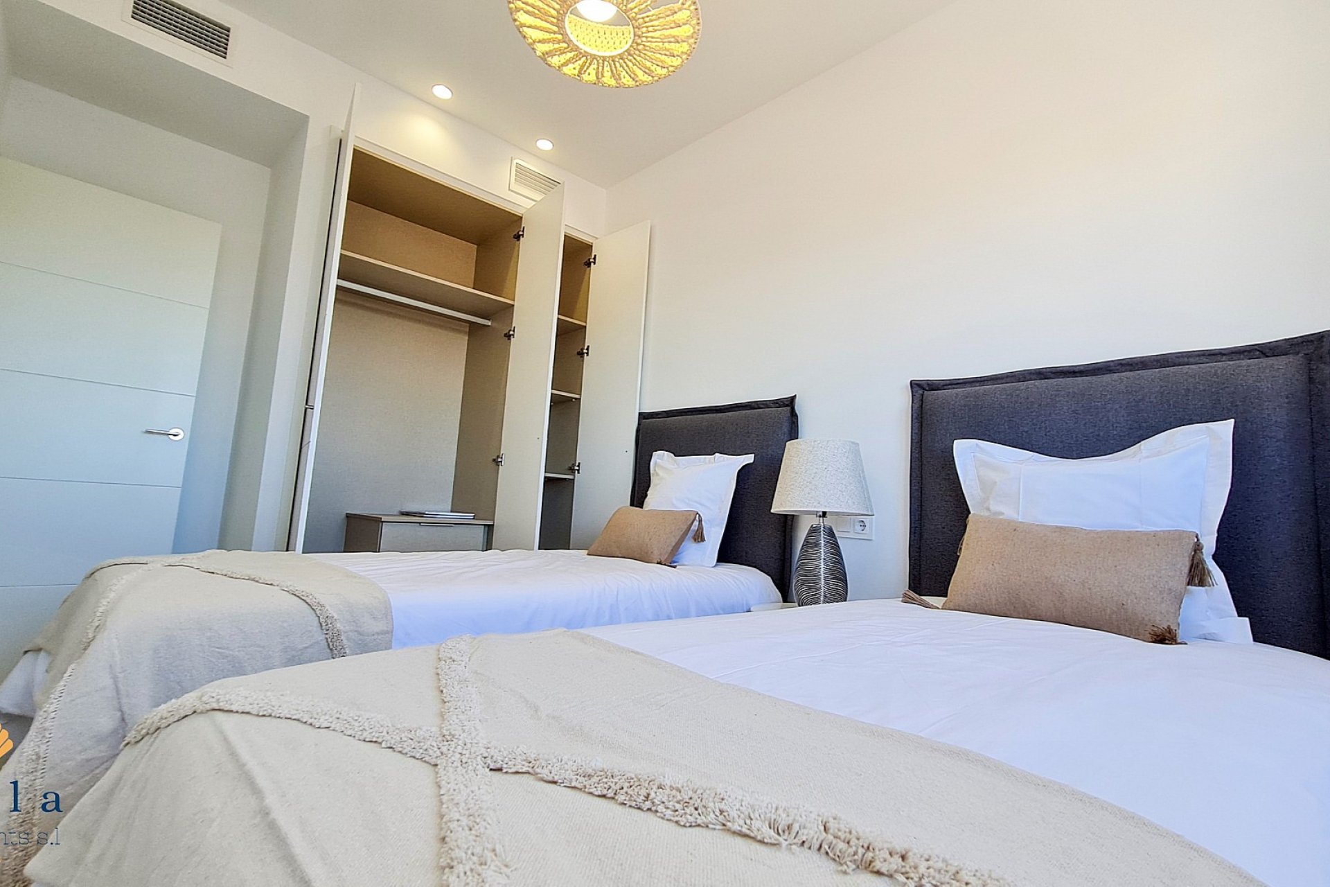 Nýbygging - Einbýlishús -
San Pedro del Pinatar