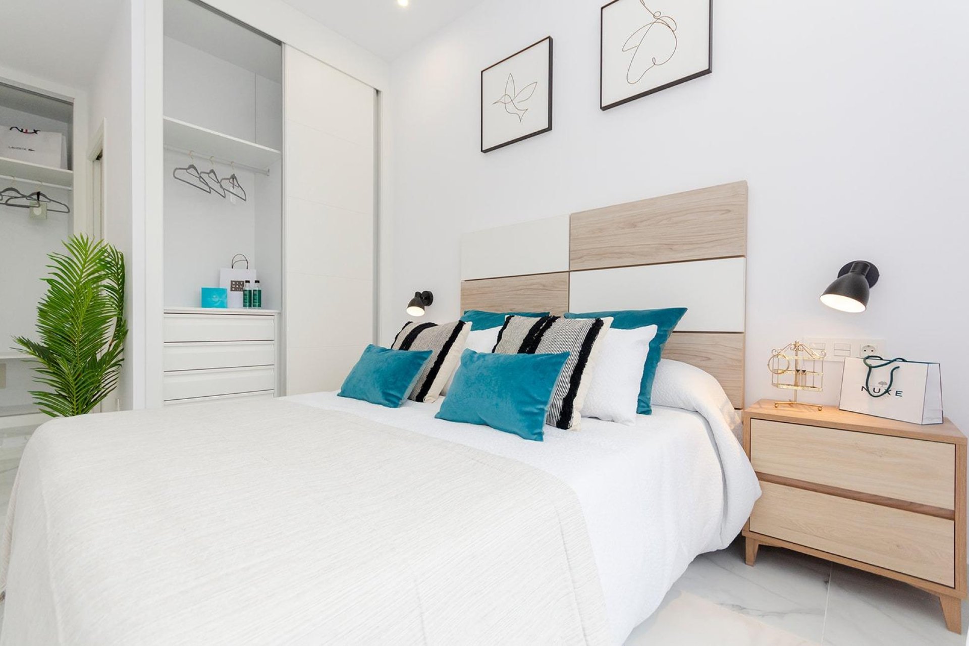 Nýbygging - Einbýlishús -
Torrevieja - Torretas