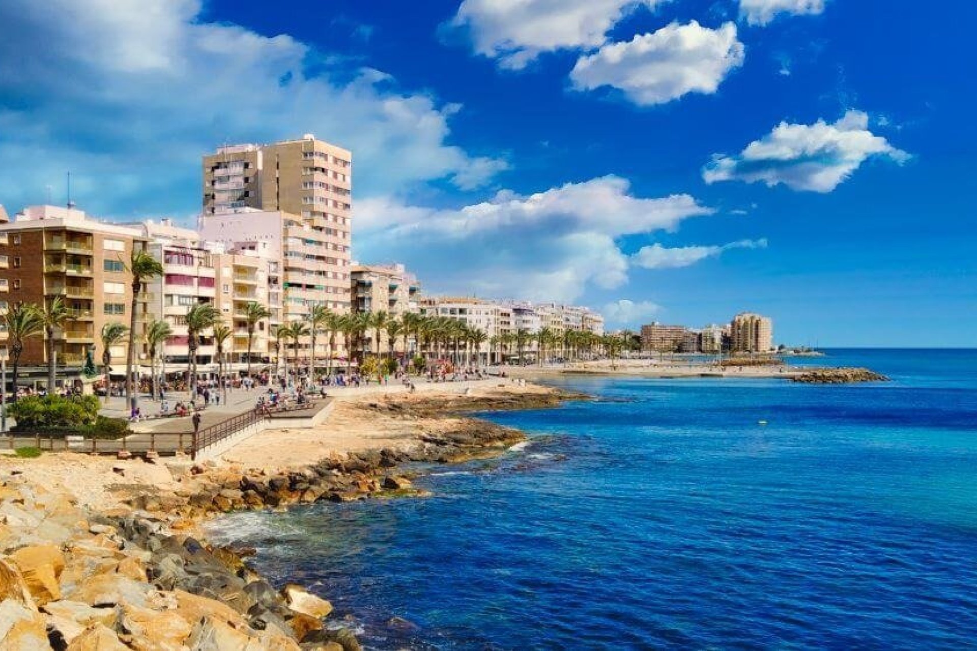 Nýbygging - Sérhæð -
Torrevieja - Lago Jardín II