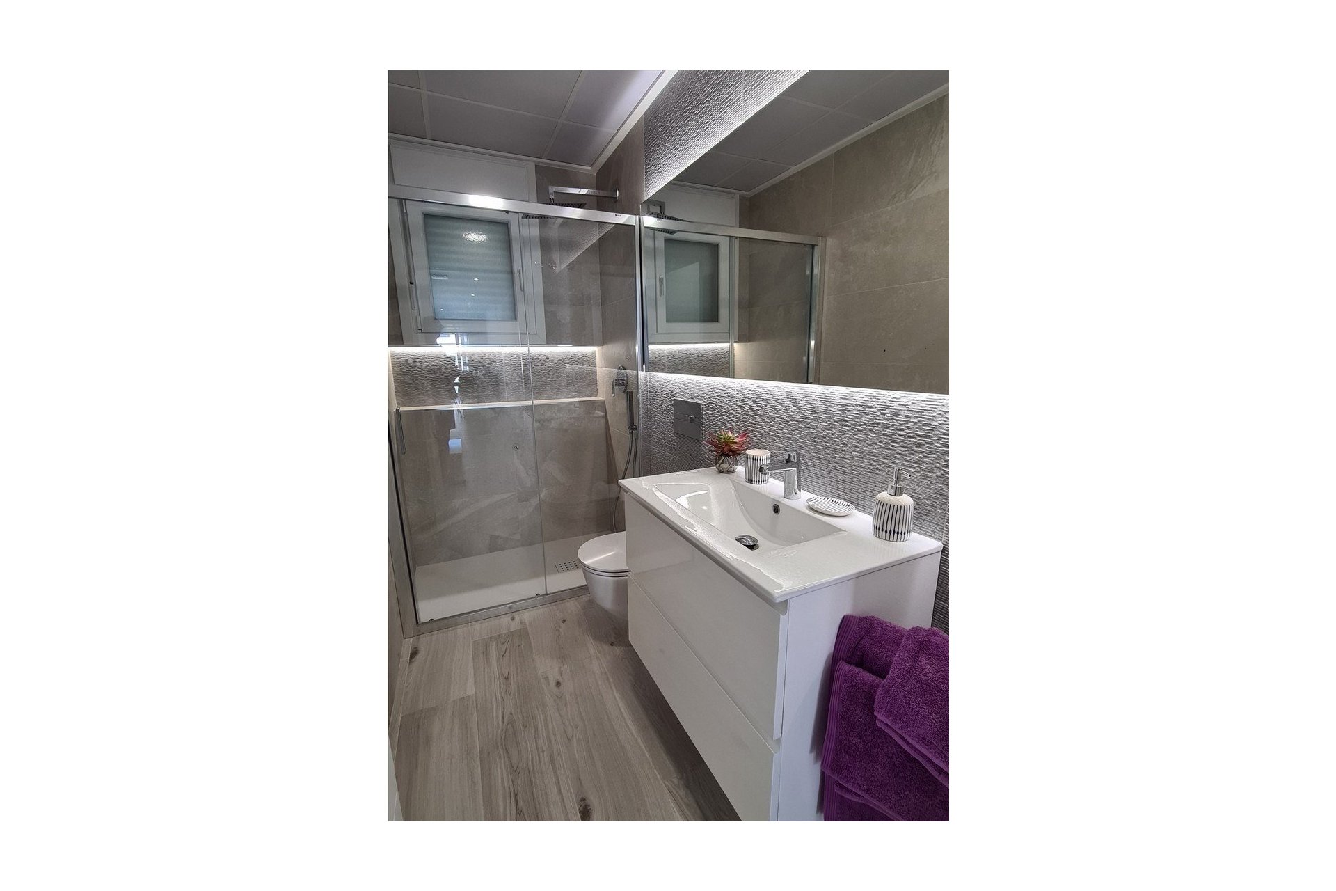 Nýbygging - town house -
Avileses