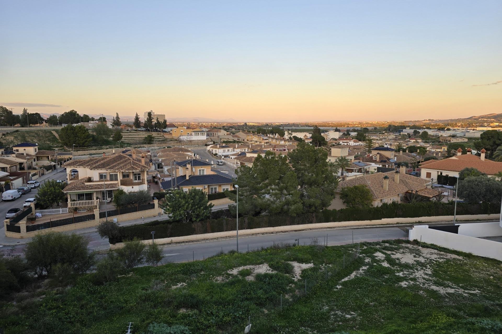 Nýbygging - town house -
Bigastro - pueblo