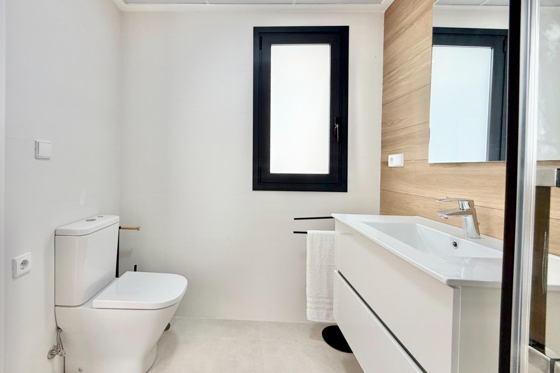 Nýbygging - town house -
Cox - San Fernando