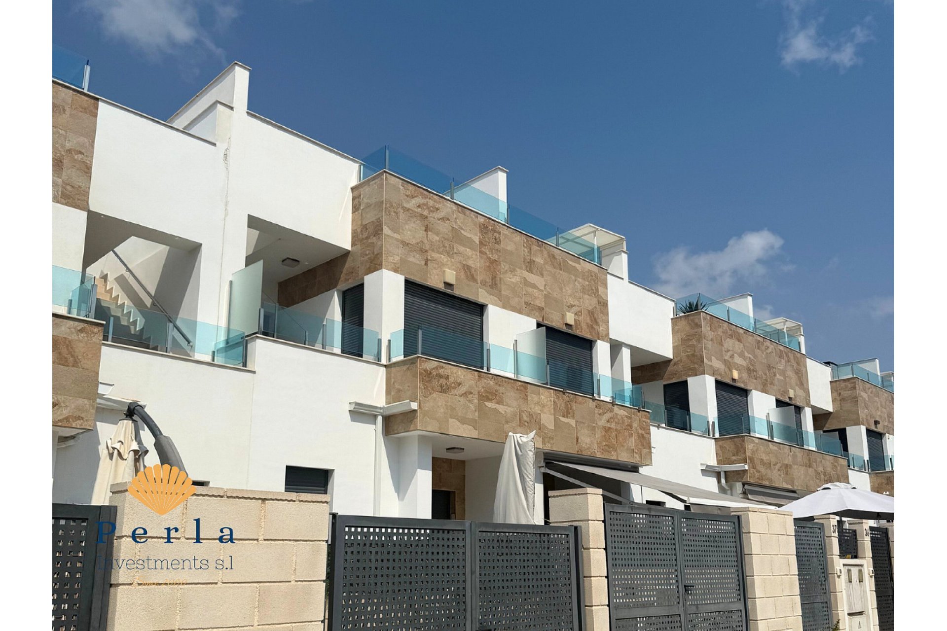 Obra nueva - Adosado -
Playa Flamenca