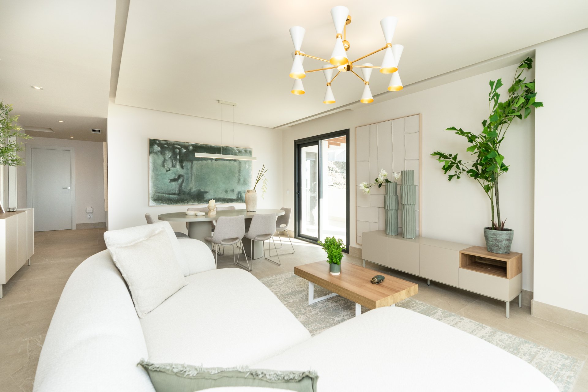 Obra nueva - Apartamento -
Benahavís