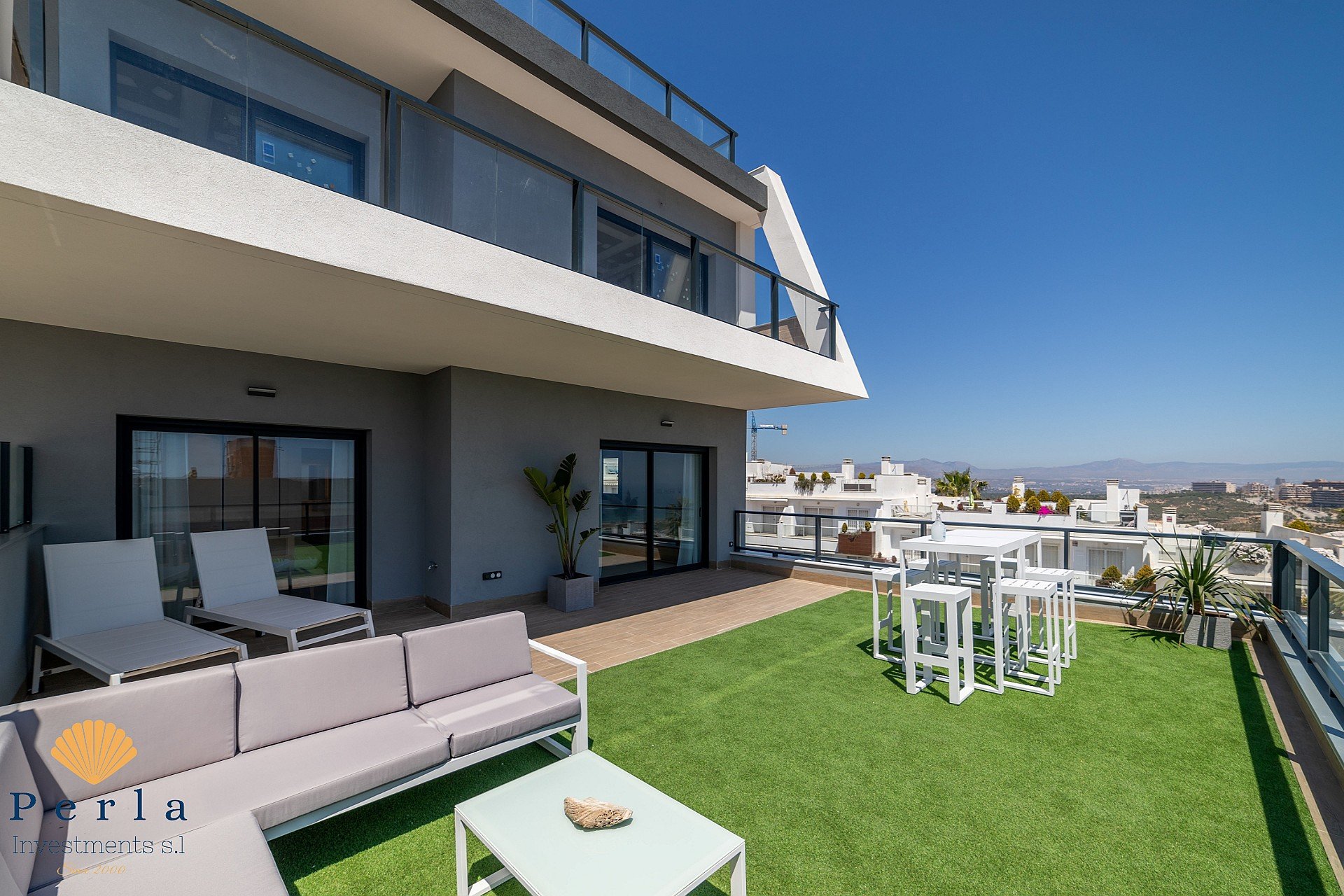 Obra nueva - Apartamento -
Gran Alacant
