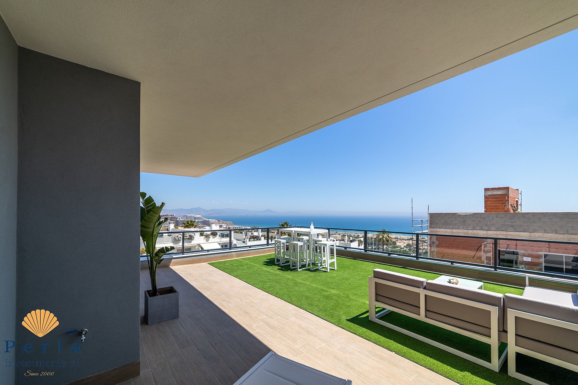 Obra nueva - Apartamento -
Gran Alacant