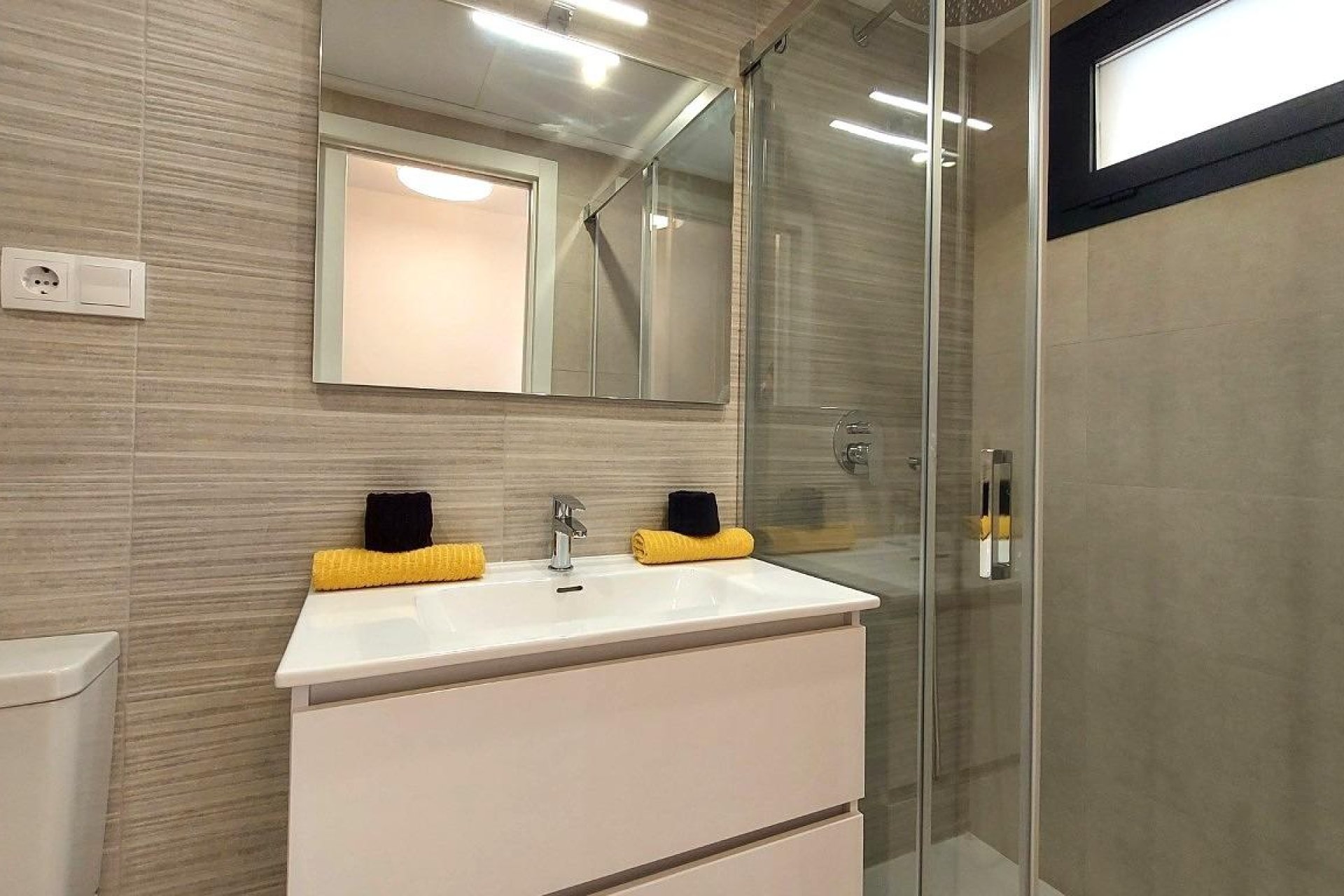 Obra nueva - Apartamento -
San Miguel de Salinas - Pueblo