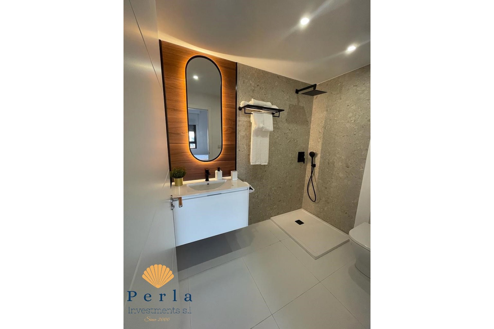 Obra nueva - Apartamento -
San Miguel de Salinas