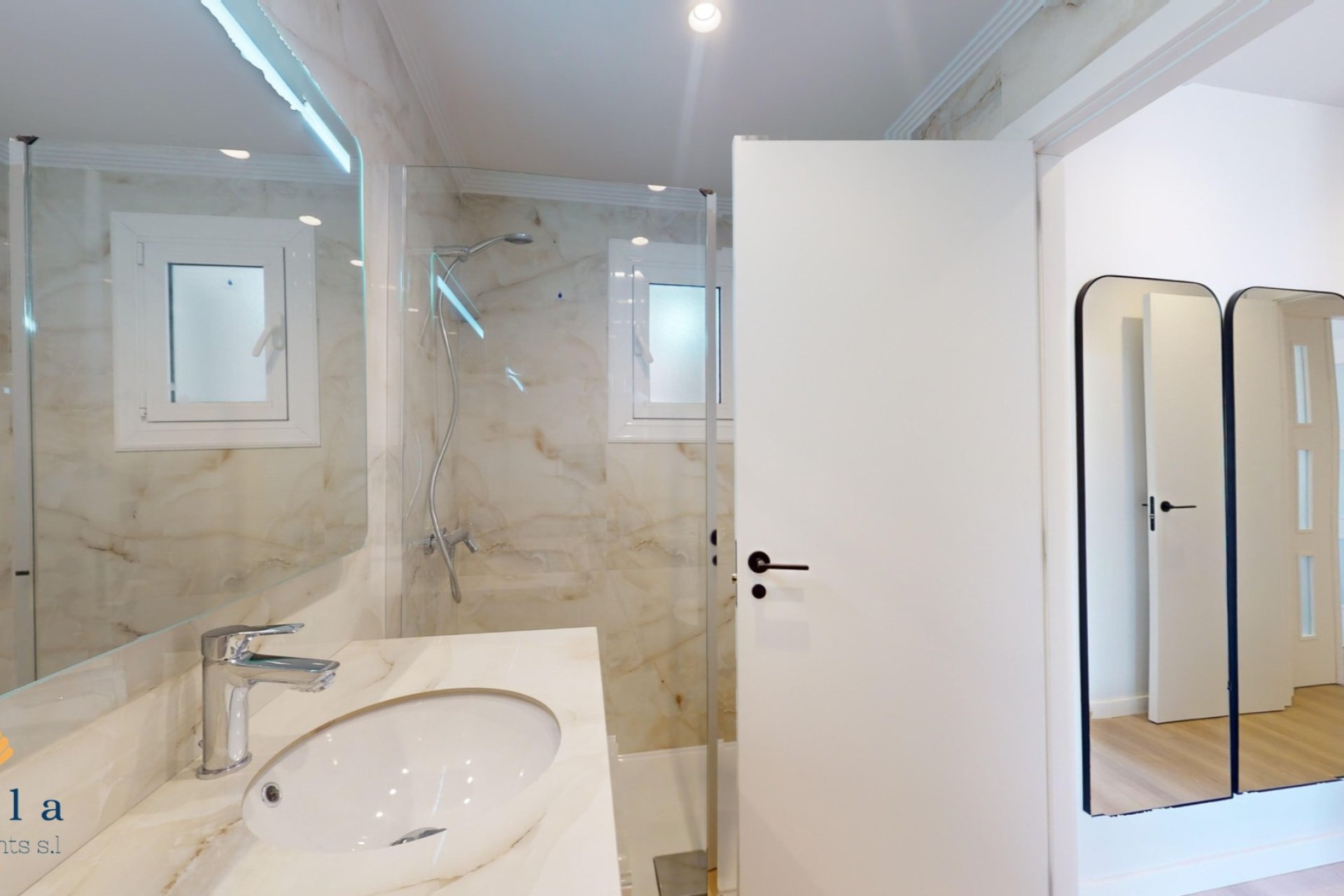 Obra nueva - Apartamento -
San Miguel de Salinas