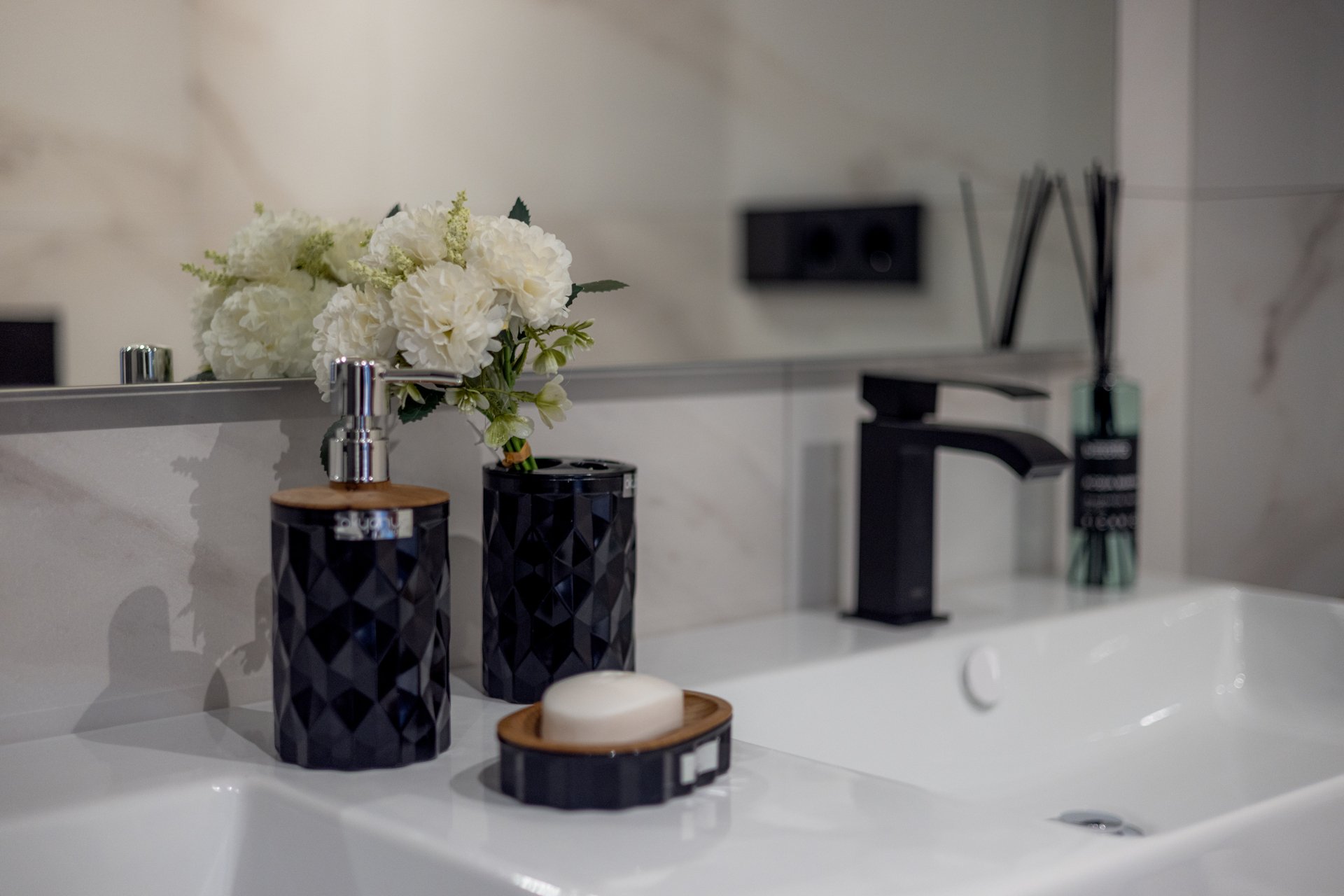 Obra nueva - Ático -
Marbella