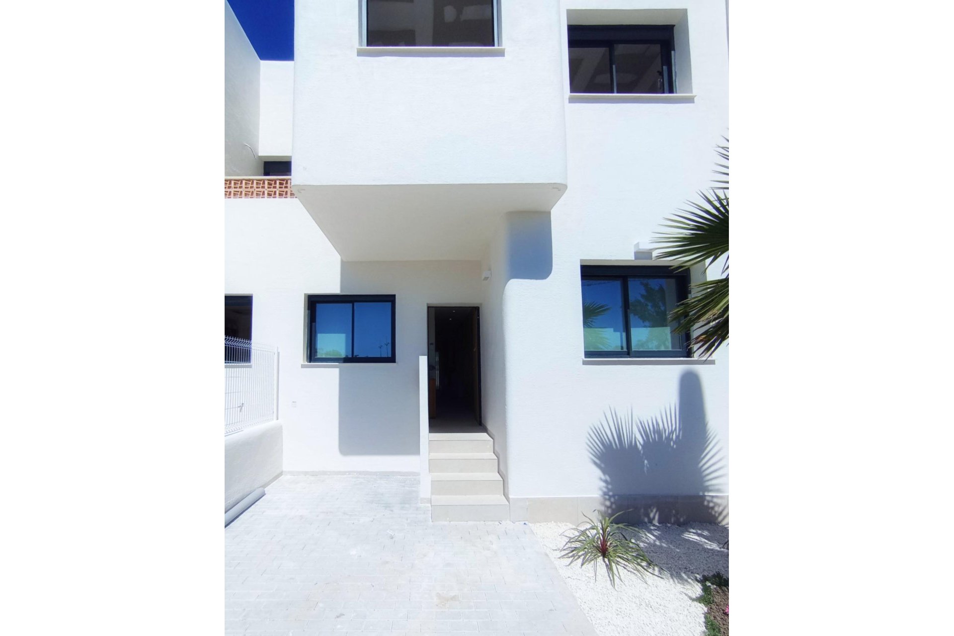 Obra nueva - Bungalow -
Dolores - Sector 3