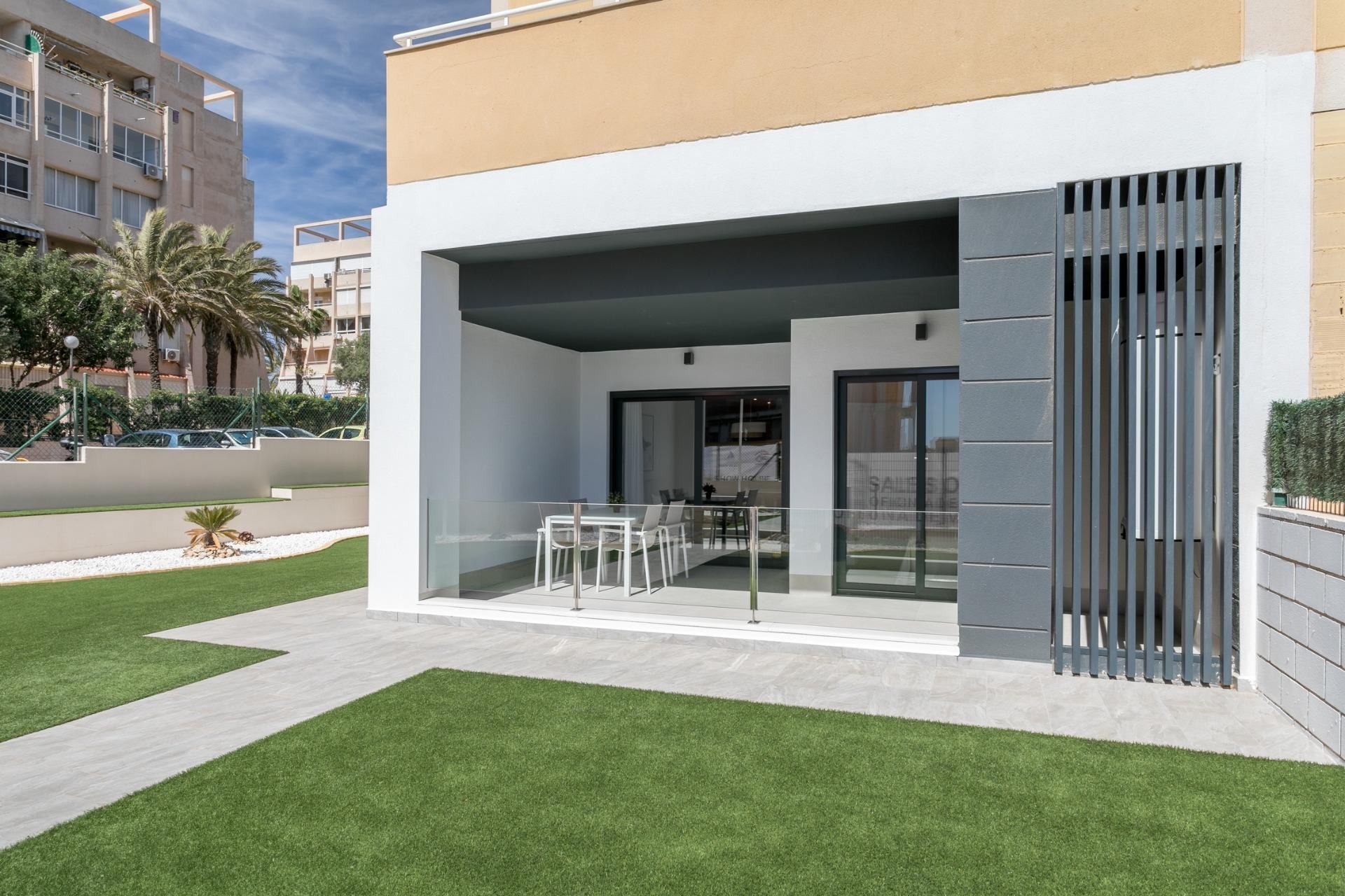 Obra nueva - Ground floor apartment -
Torrevieja - Torreblanca
