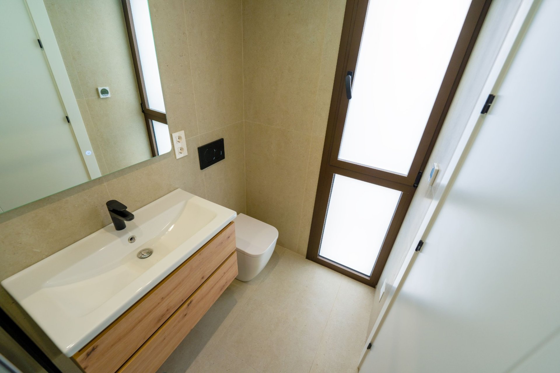 Obra nueva - Semi Detached Villa -
Rojales