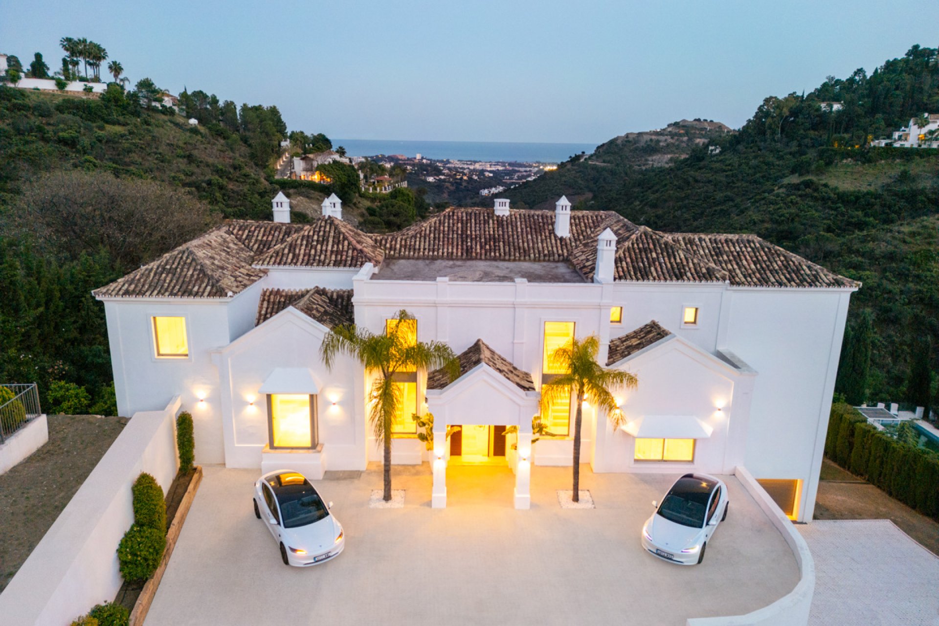 Obra nueva - Villa -
Benahavís