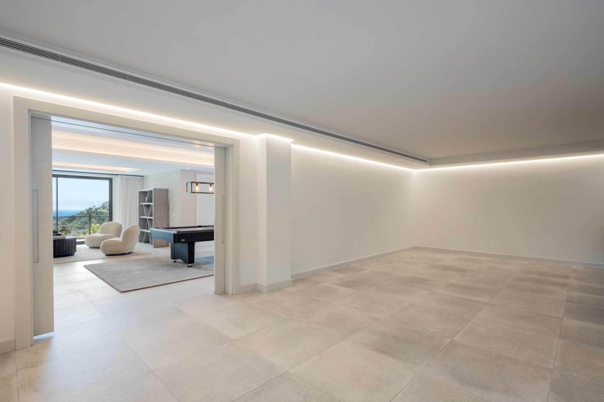 Obra nueva - Villa -
Benahavís