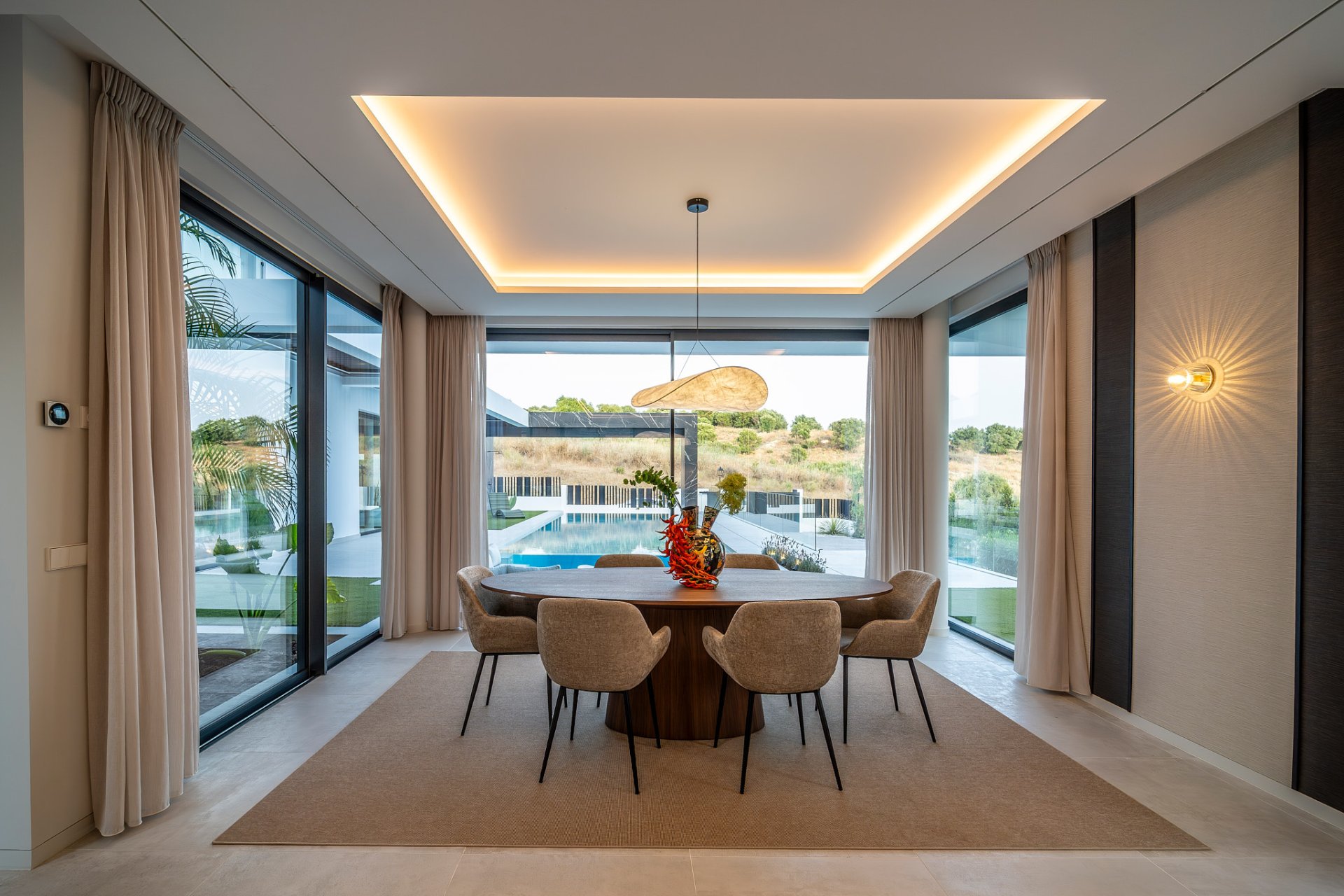 Obra nueva - Villa -
Benahavís