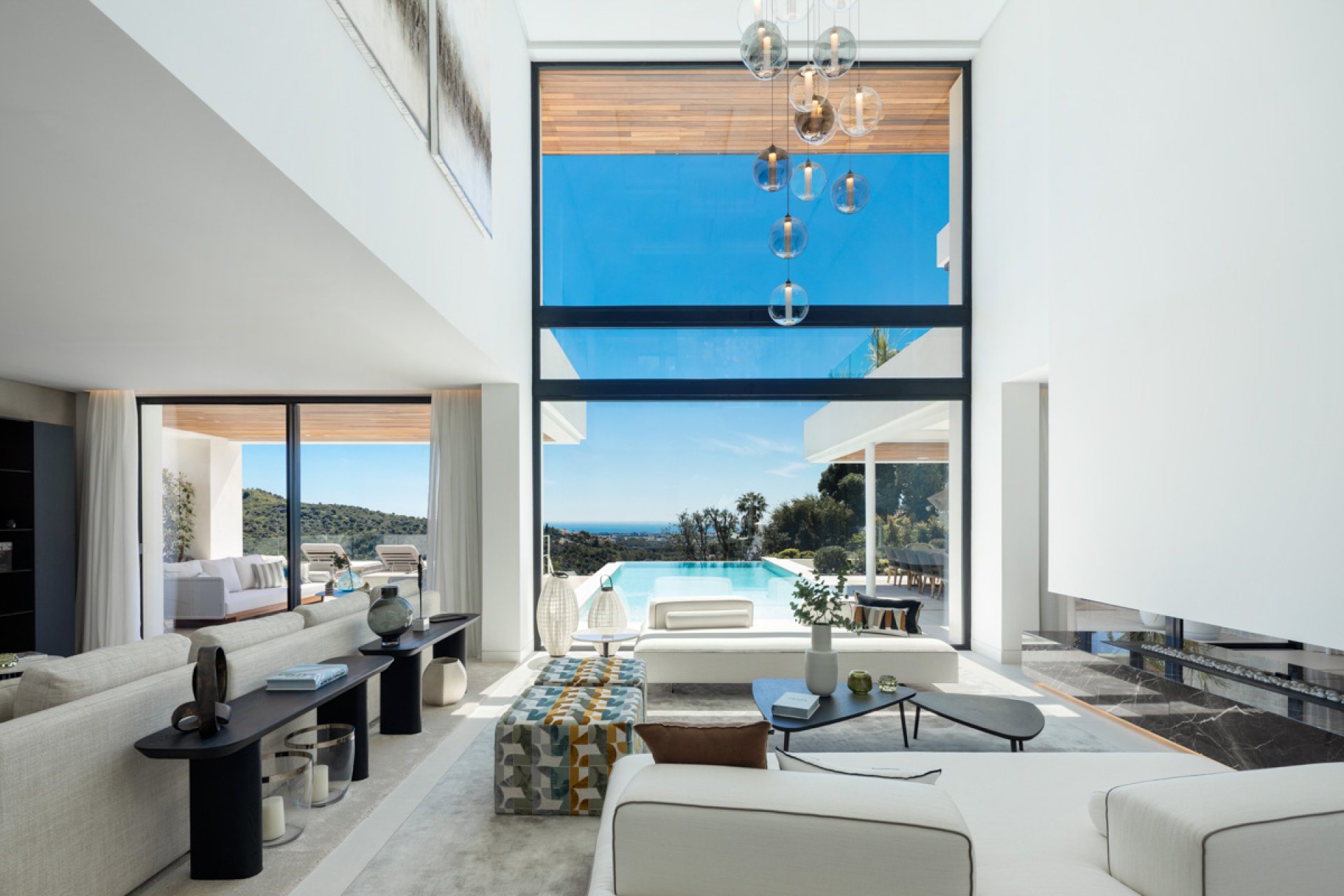 Obra nueva - Villa -
Benahavís