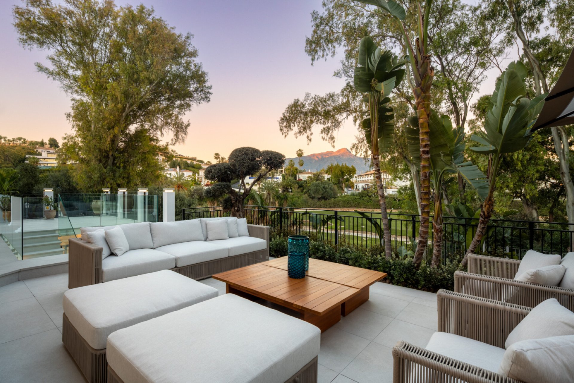 Obra nueva - Villa -
Benahavís