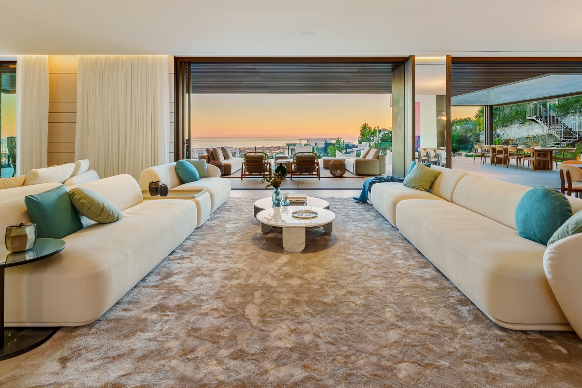 Obra nueva - Villa -
Benahavís