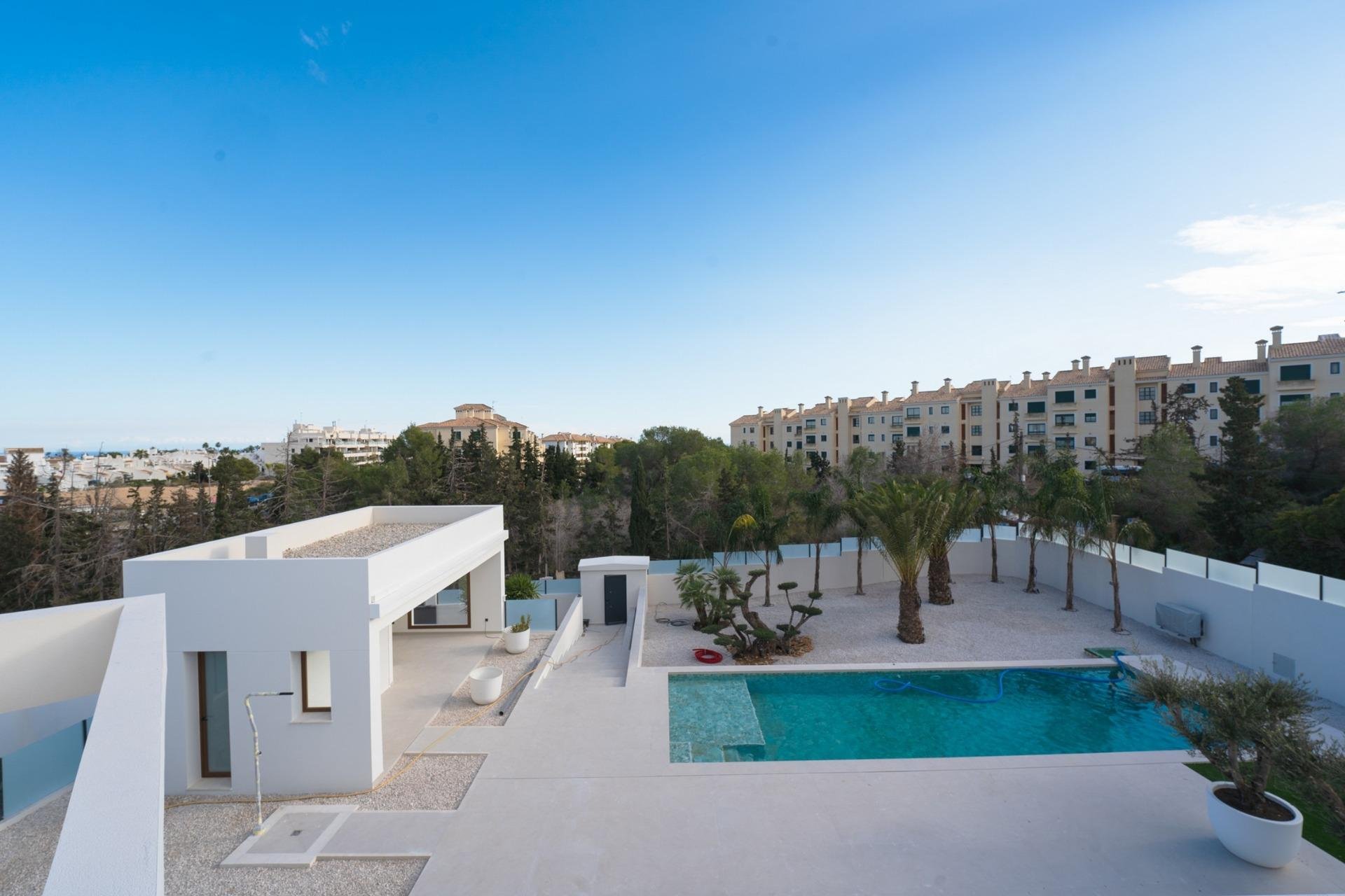 Obra nueva - Villa -
Benejúzar - alta
