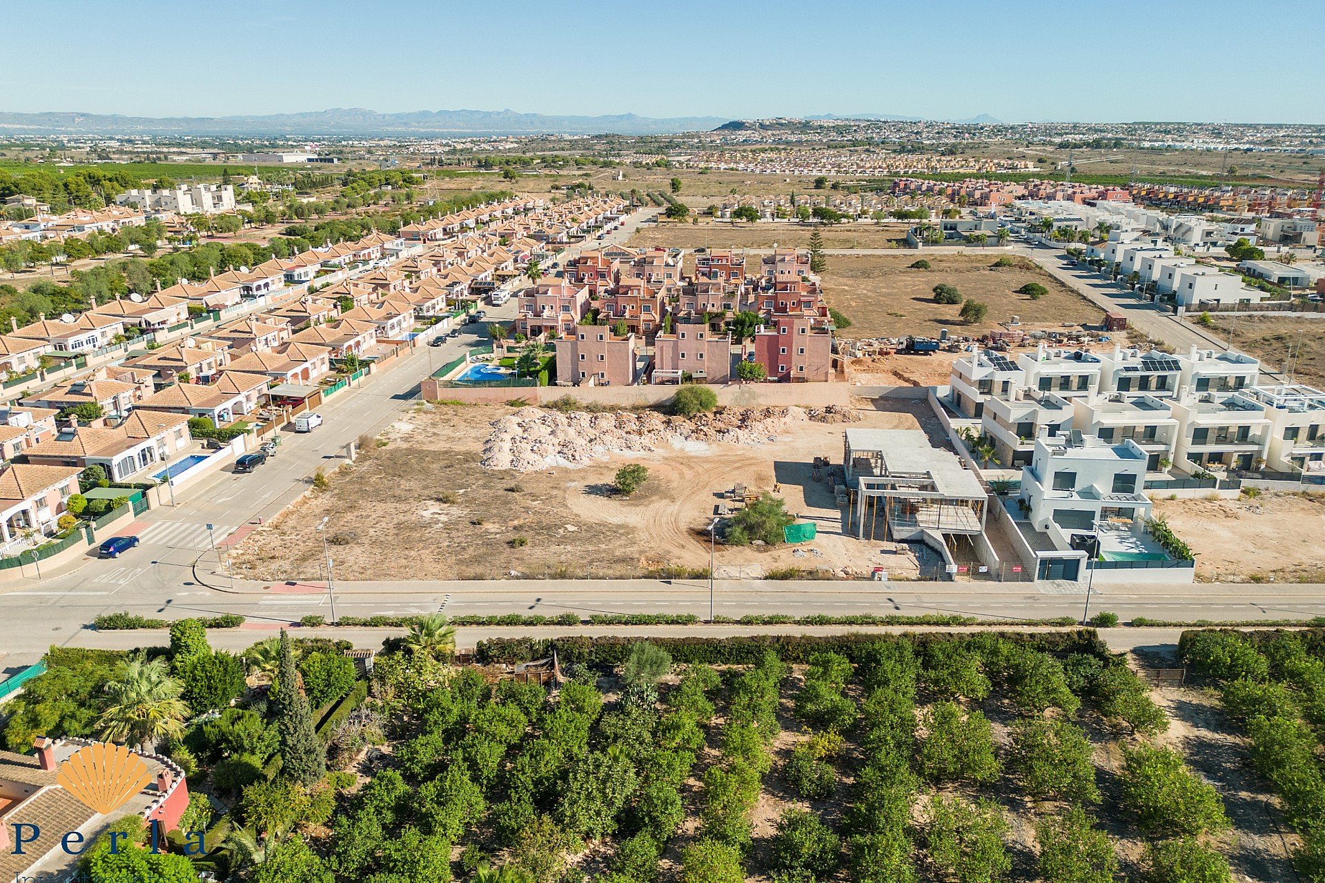 Obra nueva - Villa -
Benijofar