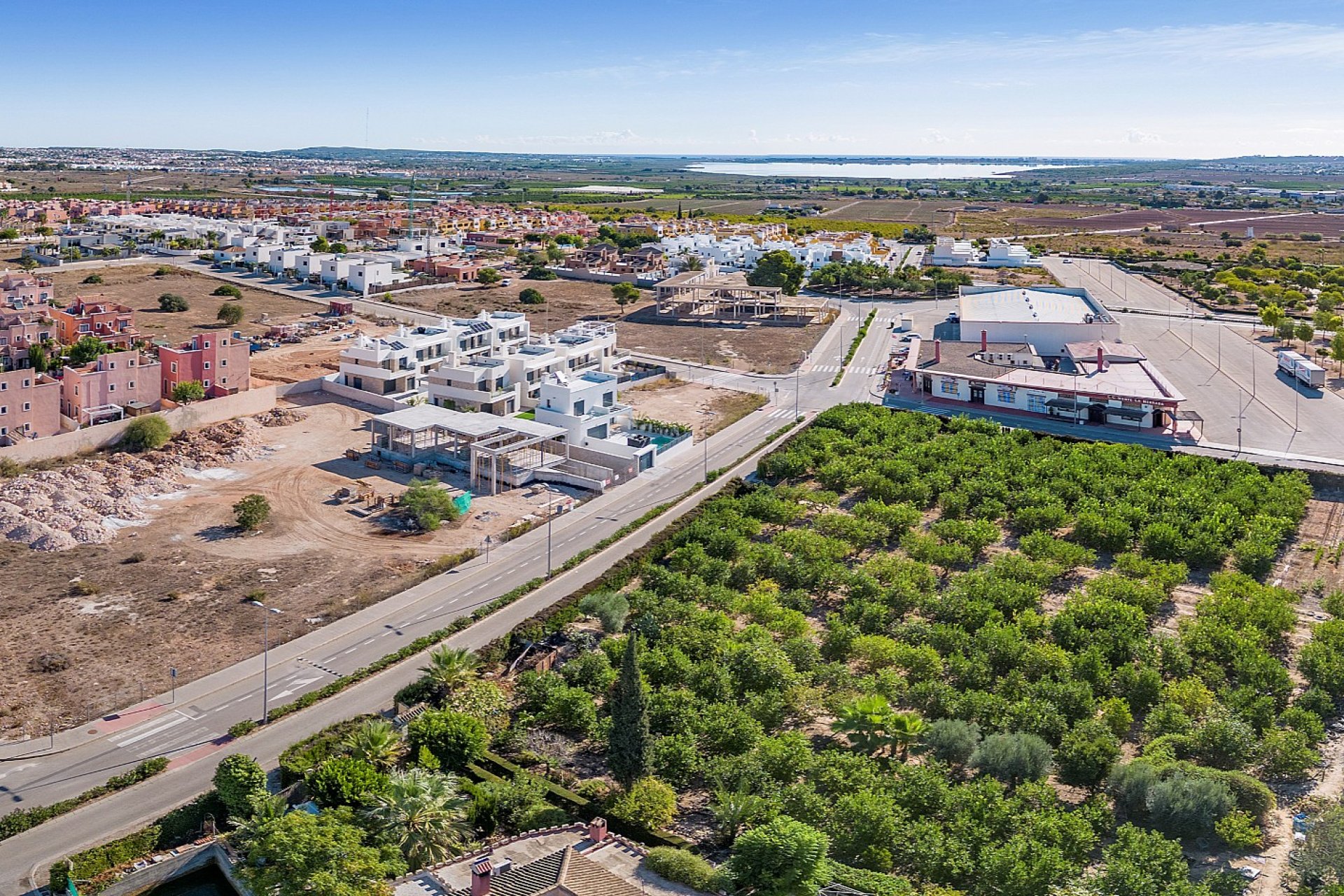 Obra nueva - Villa -
Benijofar