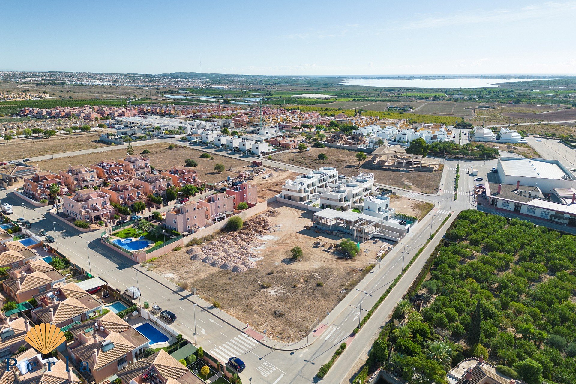 Obra nueva - Villa -
Benijofar