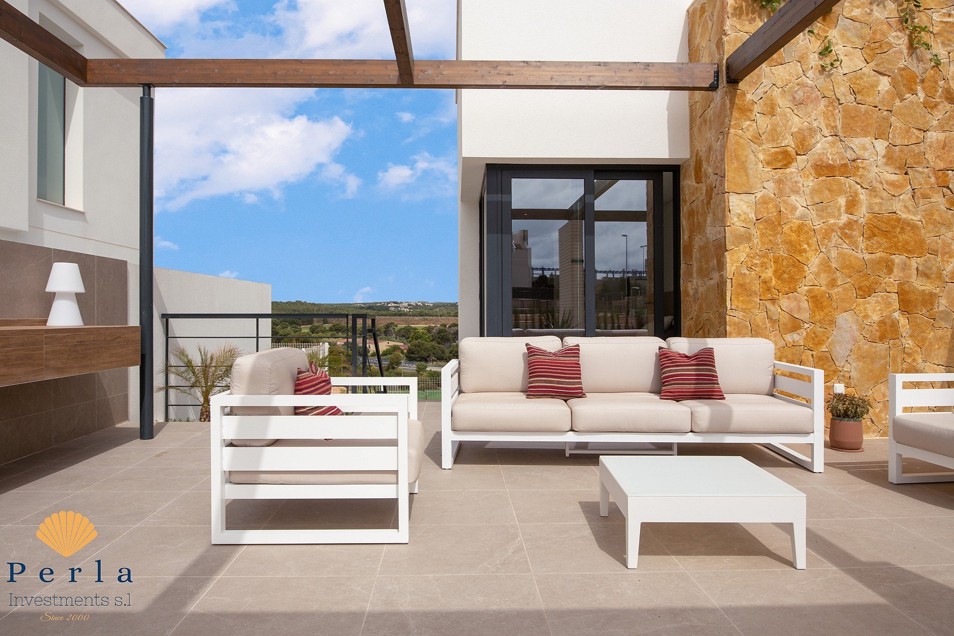 Obra nueva - Villa -
Campoamor