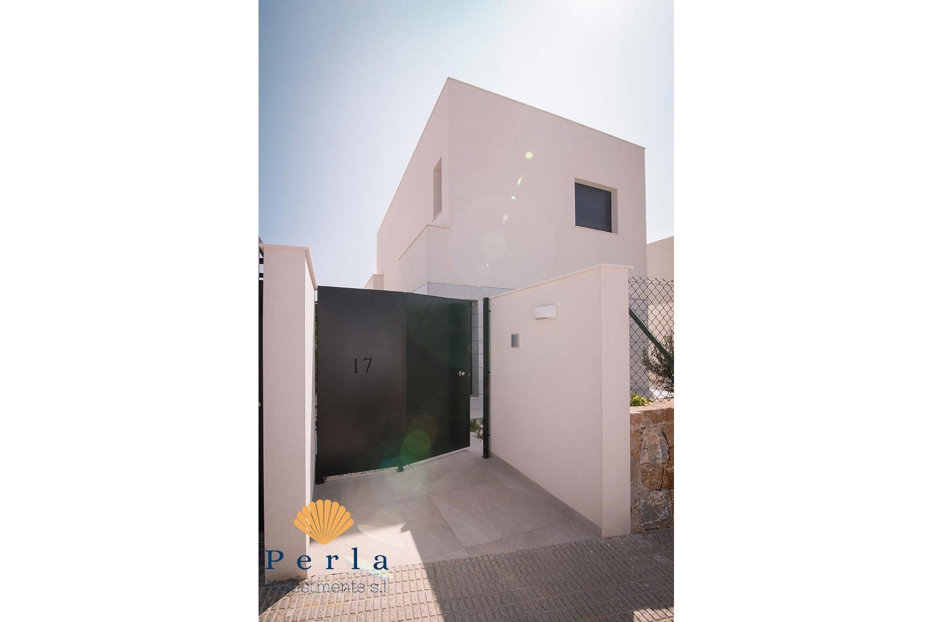 Obra nueva - Villa -
Los Montesinos