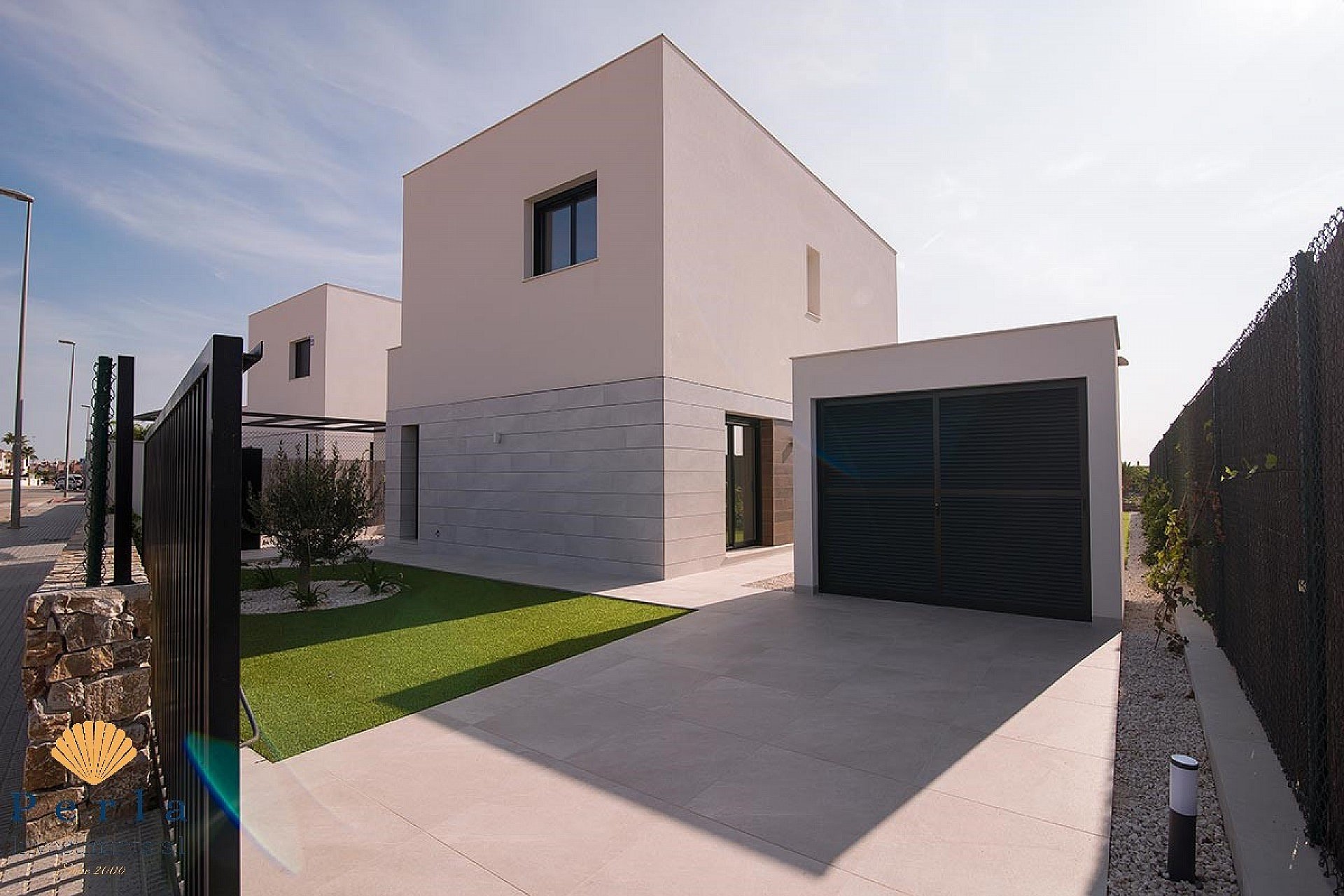 Obra nueva - Villa -
Los Montesinos